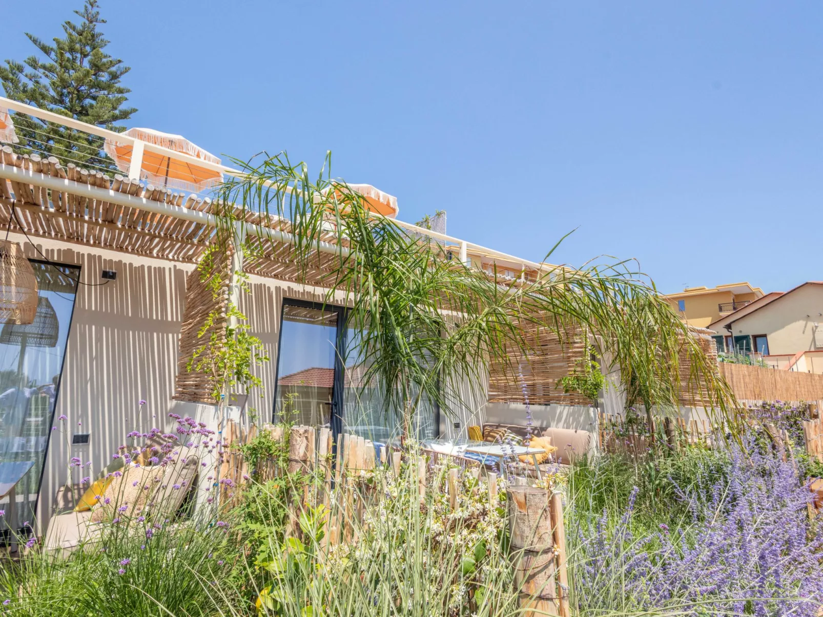 Casa Mia 2-Outside