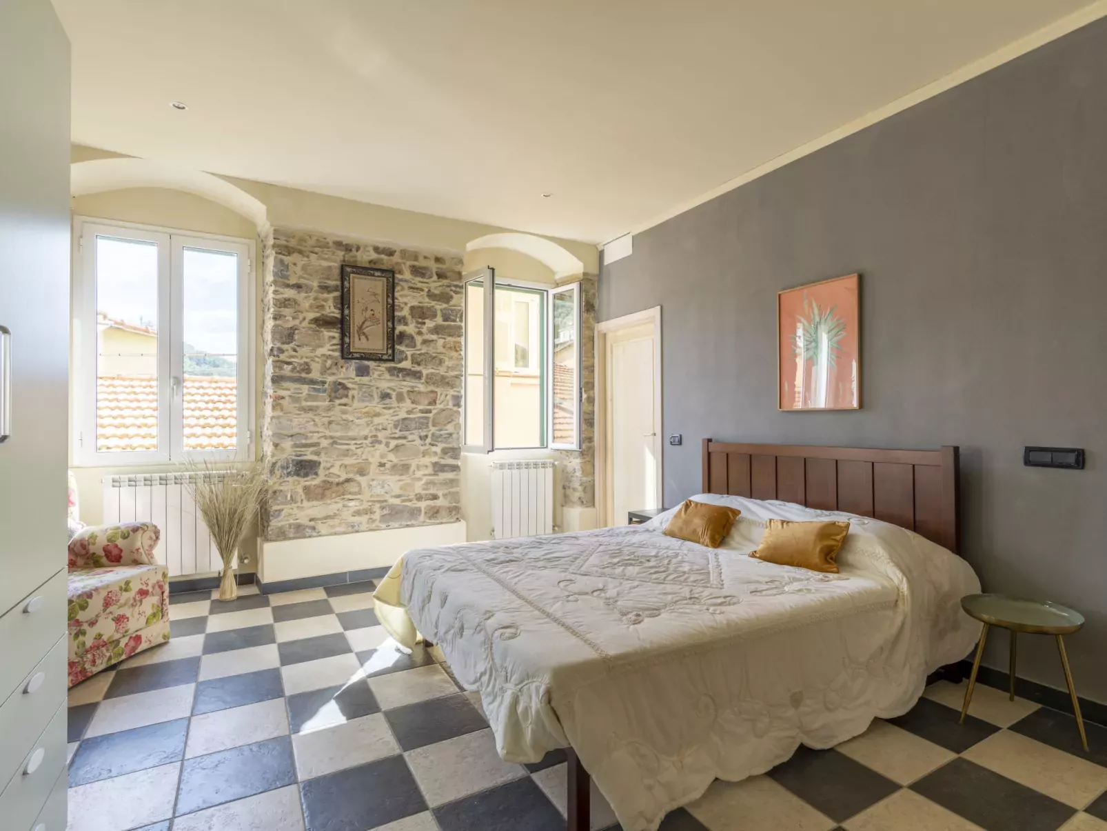 Casa Derna-Inside