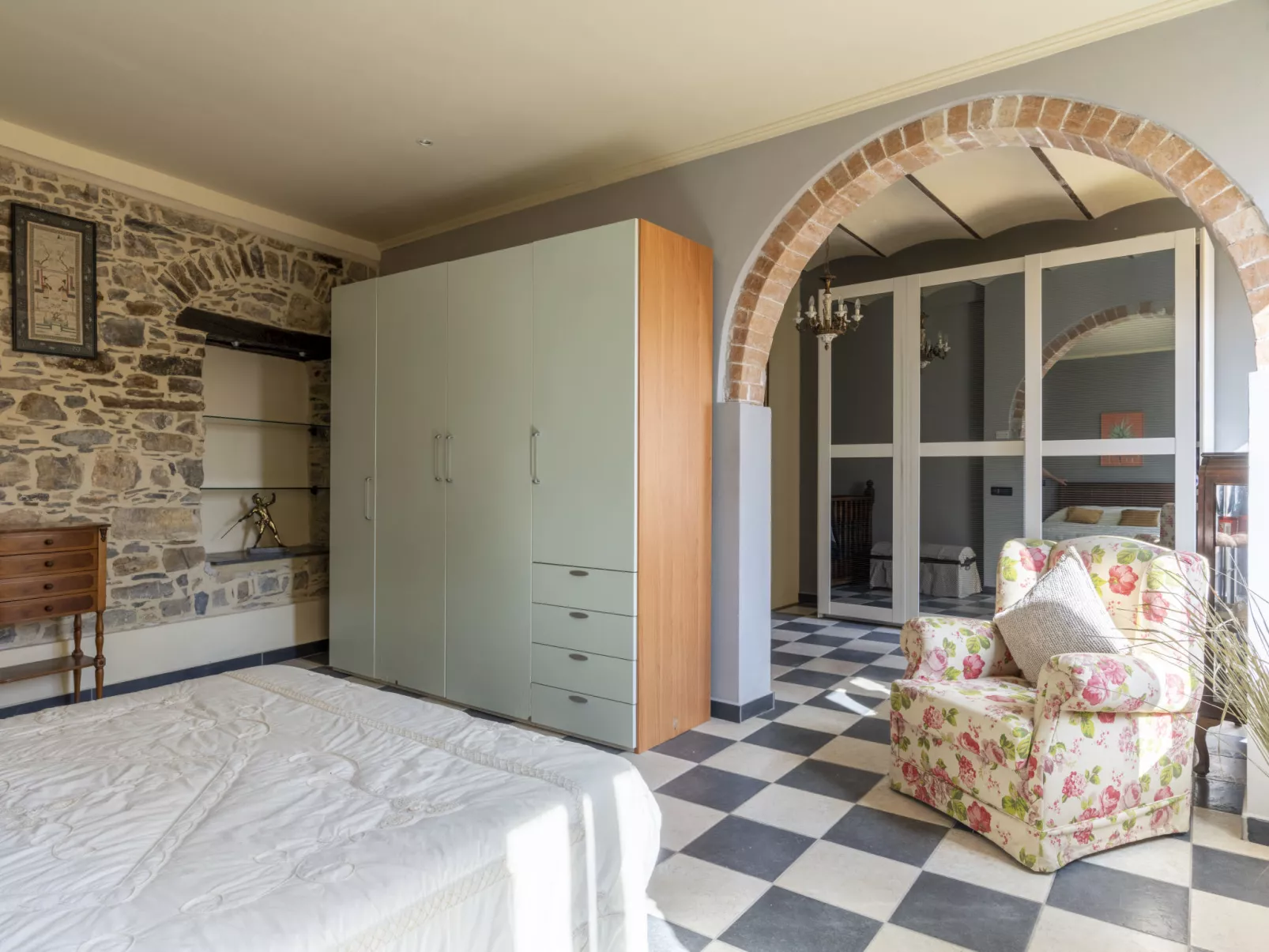 Casa Derna-Inside