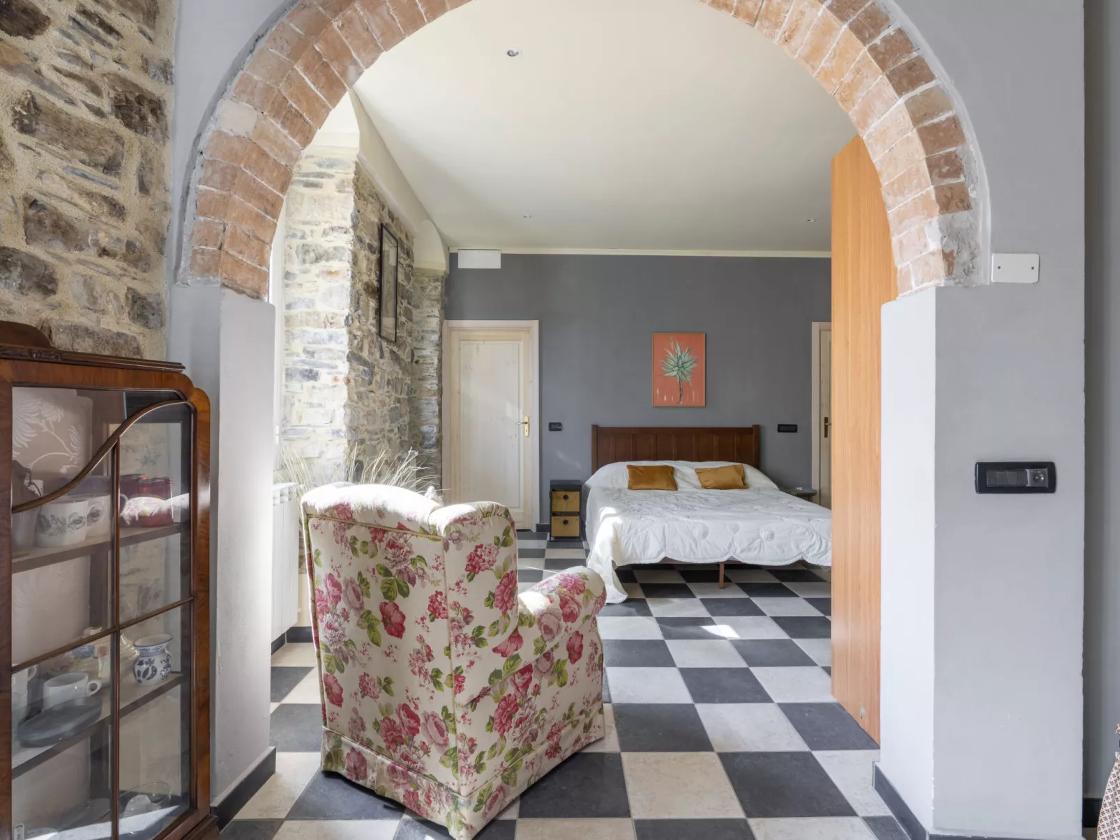Casa Derna-Inside