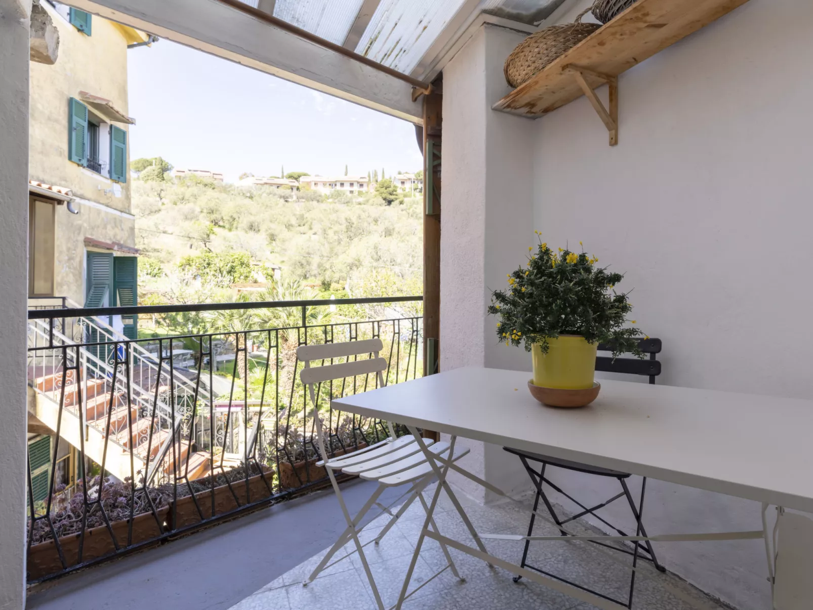Raineri House-Outside