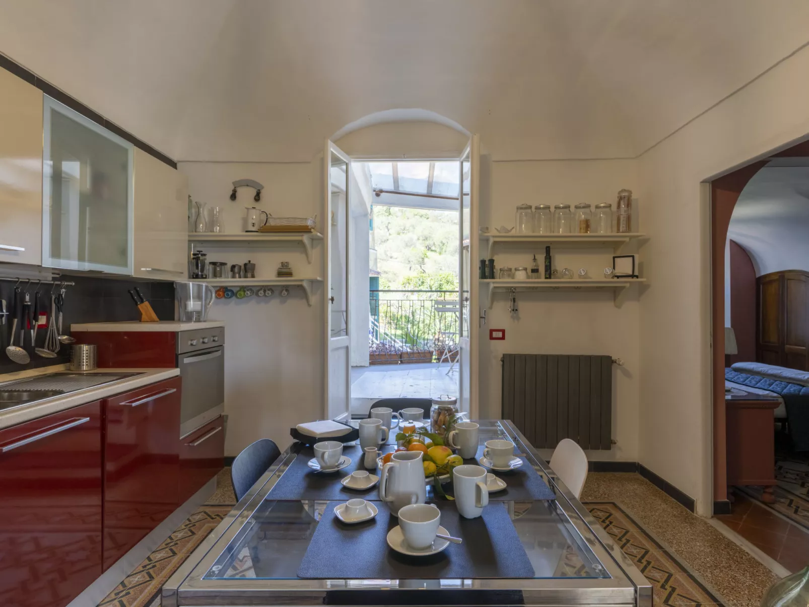Raineri House-Inside