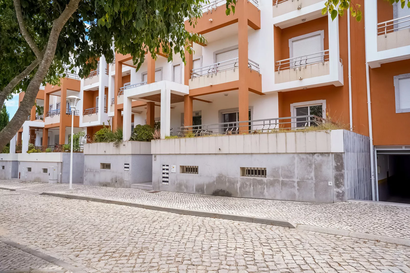 Caracol-Exterior summer