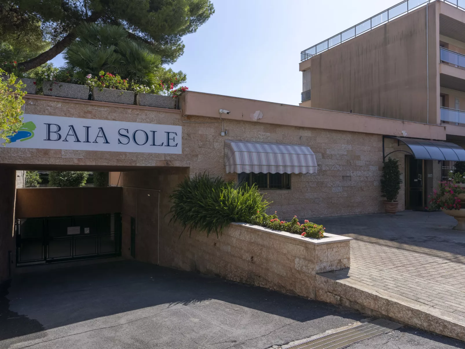 Baia Sole-Outside