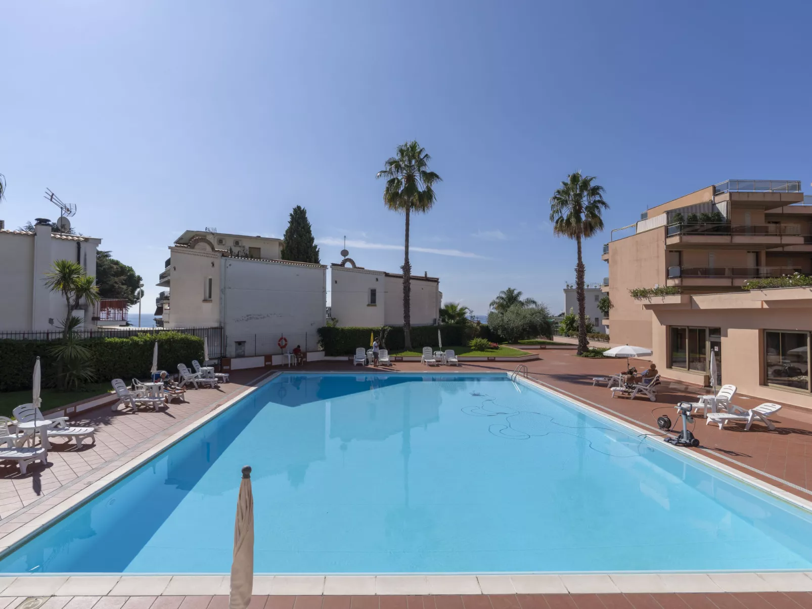 Baia Sole-Outside