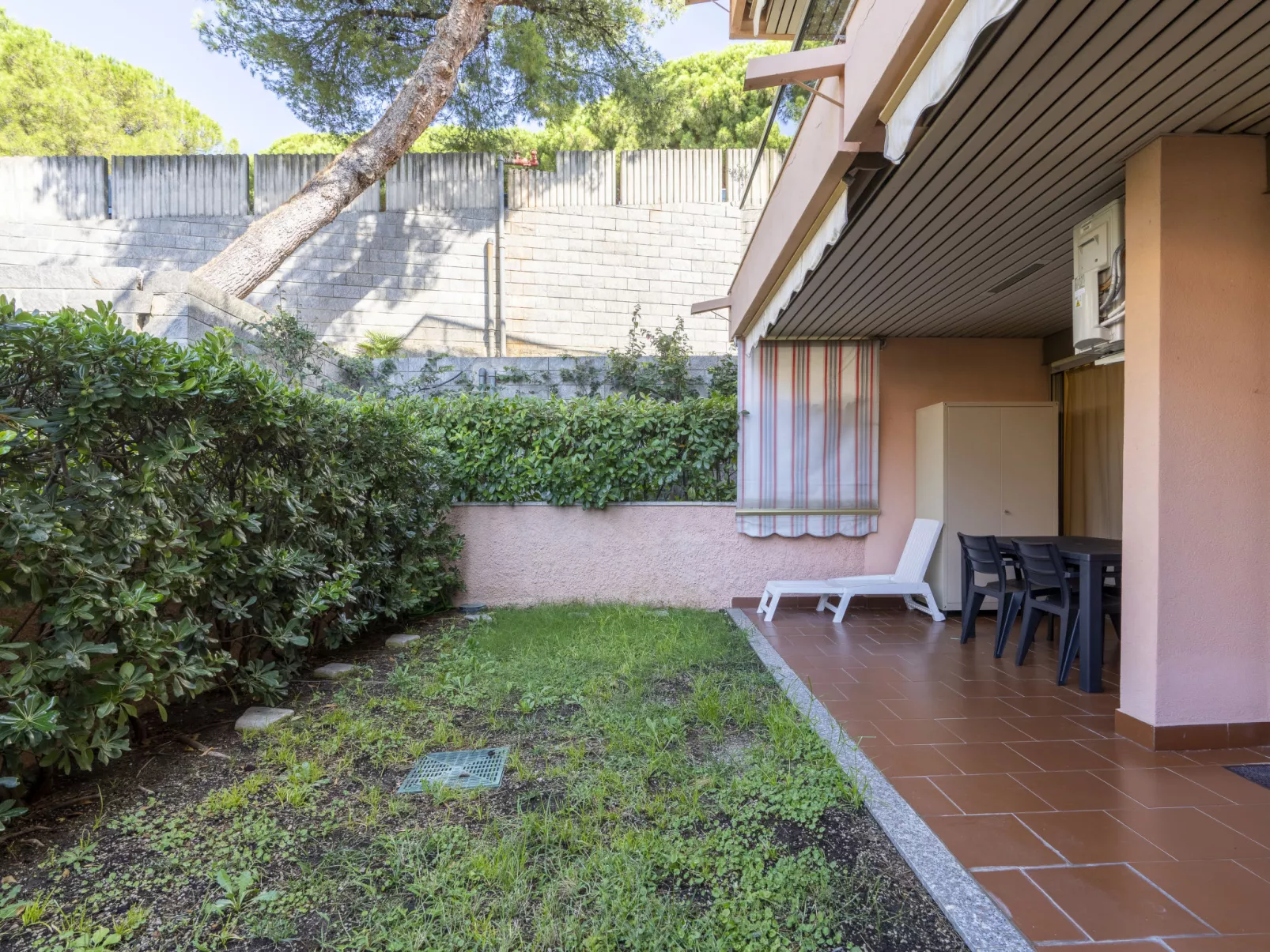 Baia Sole-Outside