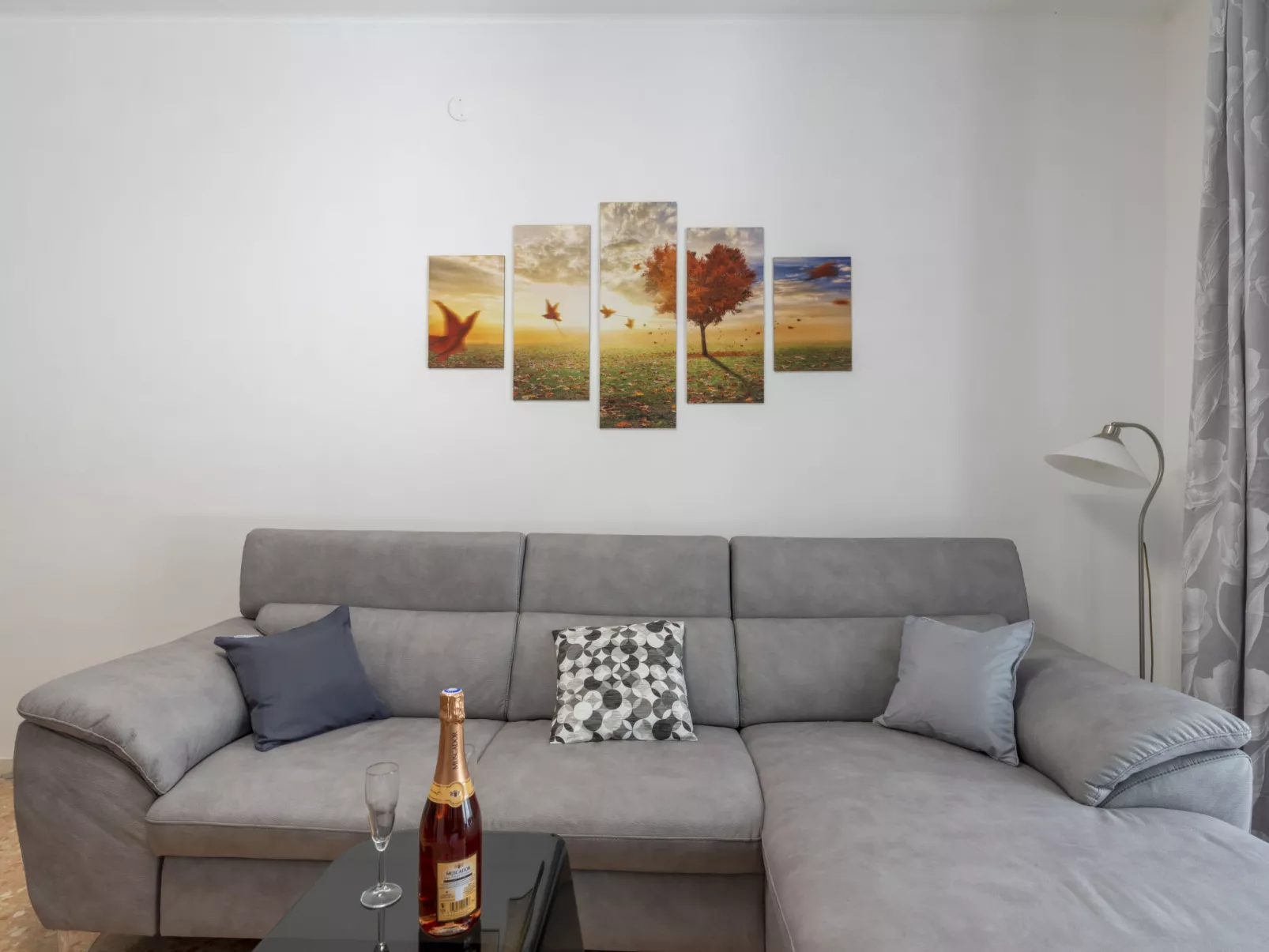 Giardino al Mare-Inside