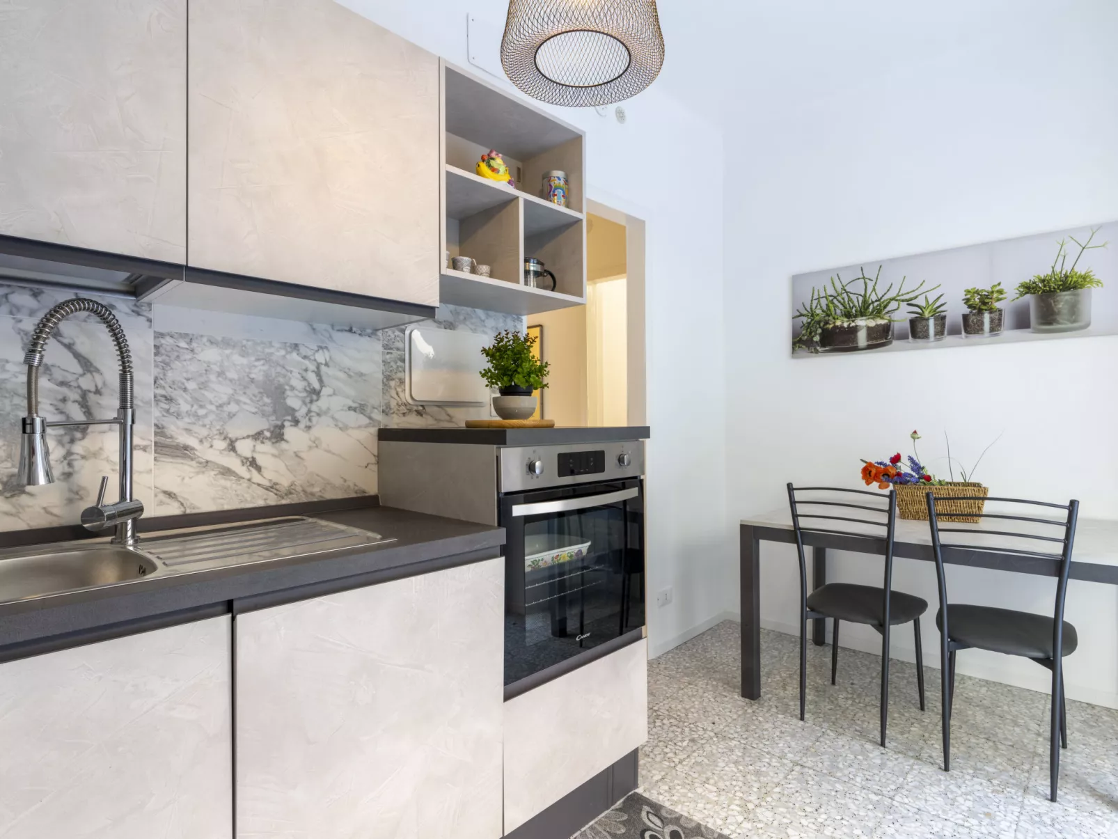 Giardino al Mare-Inside