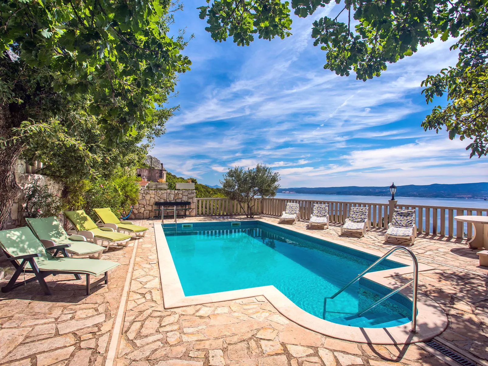 Villa Jolie Amazing Stone-Dehors