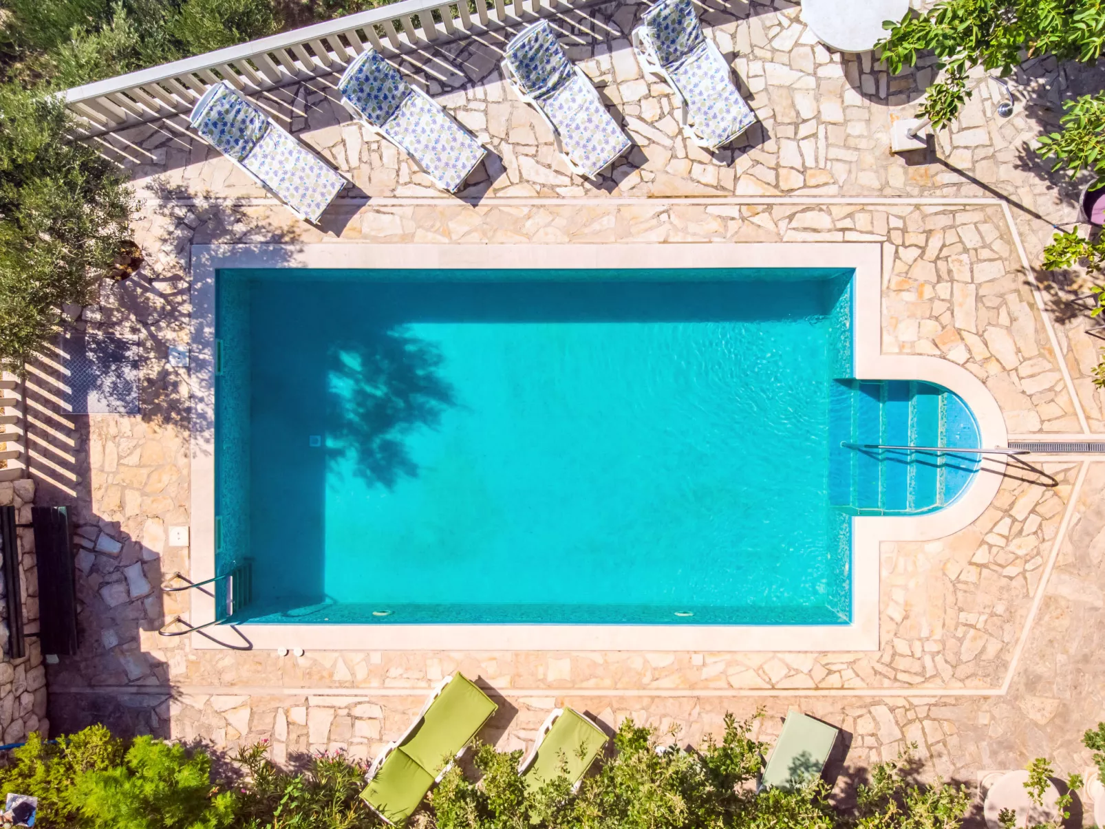 Villa Jolie Amazing Stone-Dehors