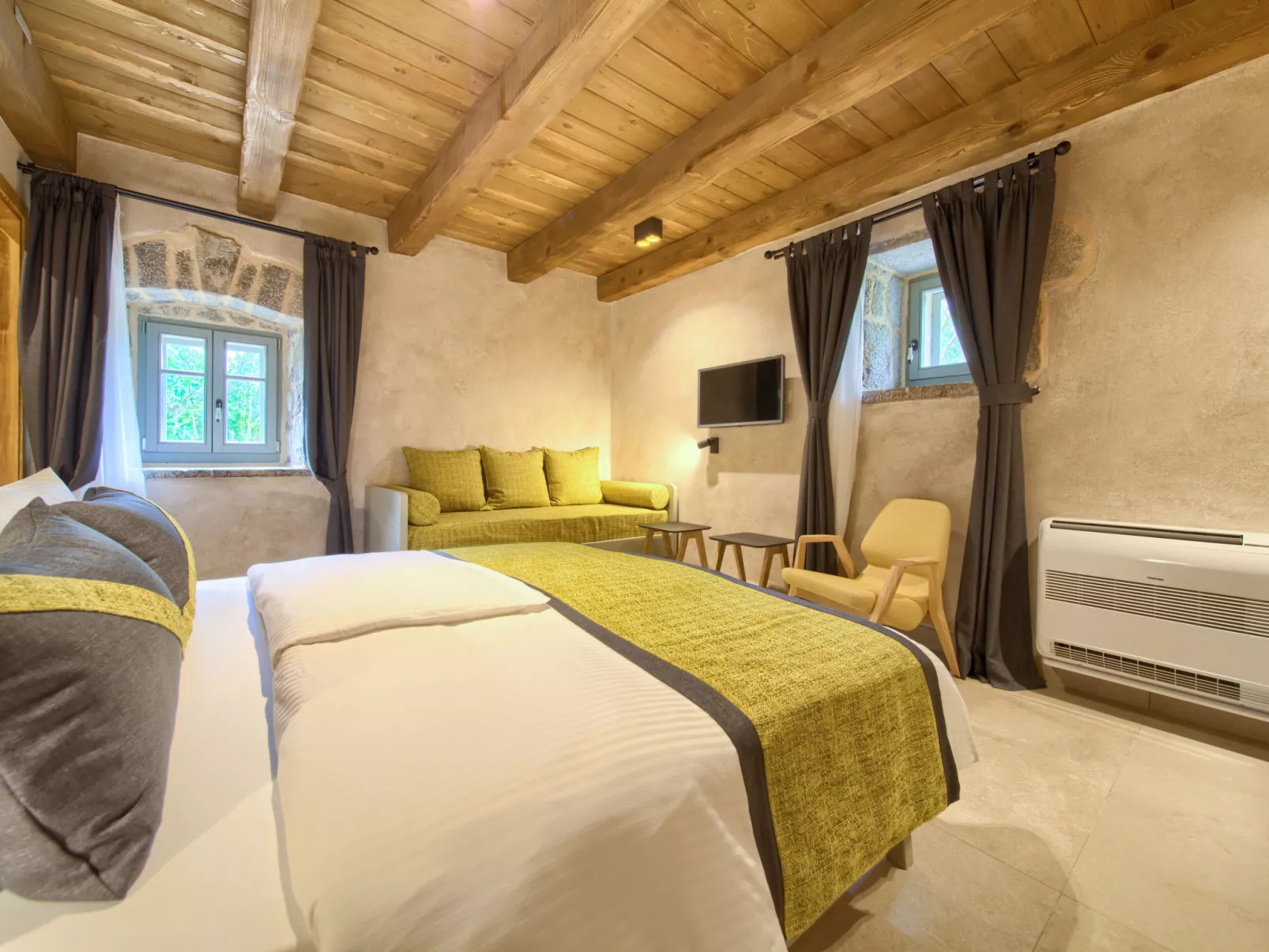 Jerini Estate-Inside