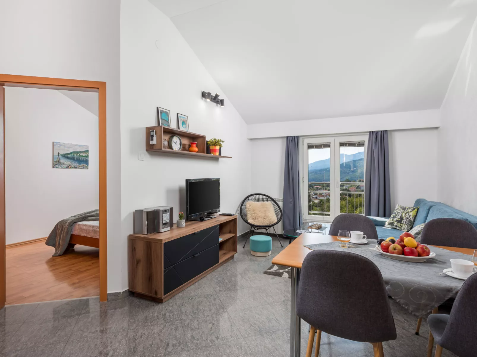 Bella Vista-Inside