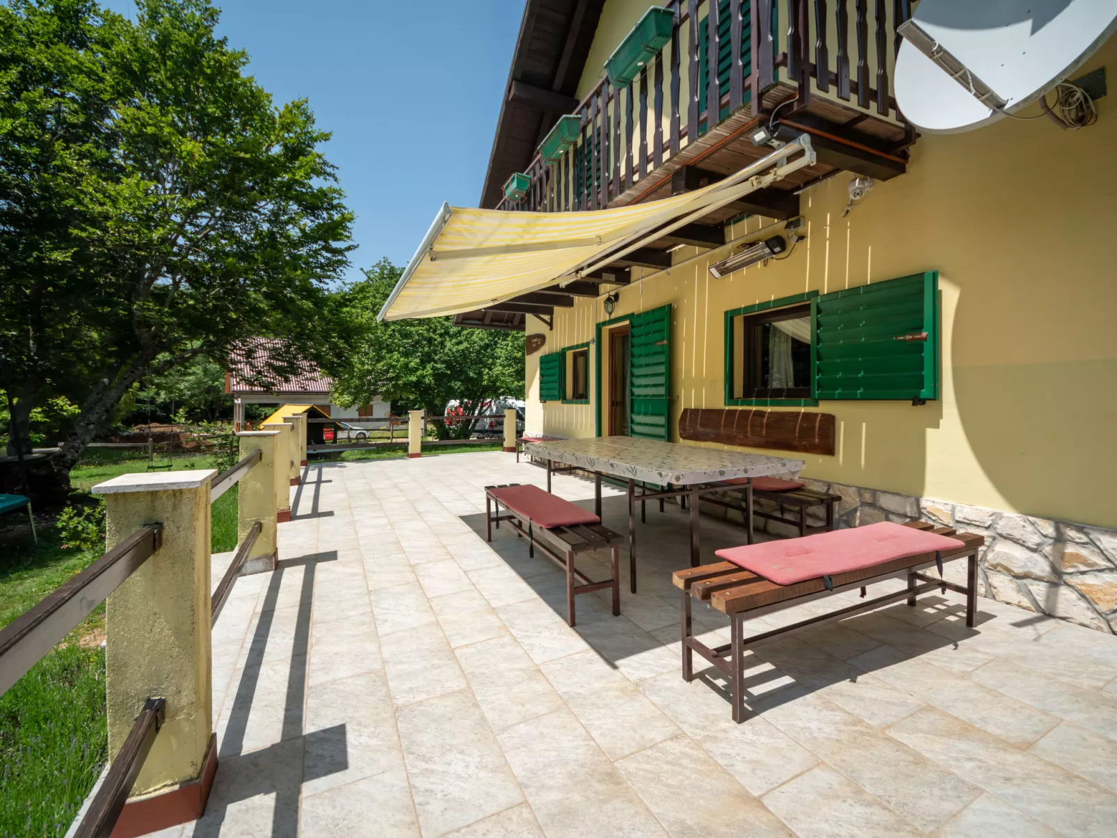 Legendao 2-Outside
