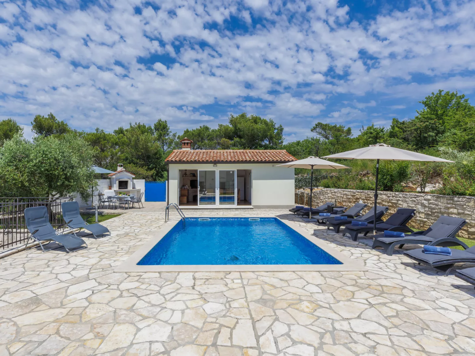 Villa Dina-Dehors