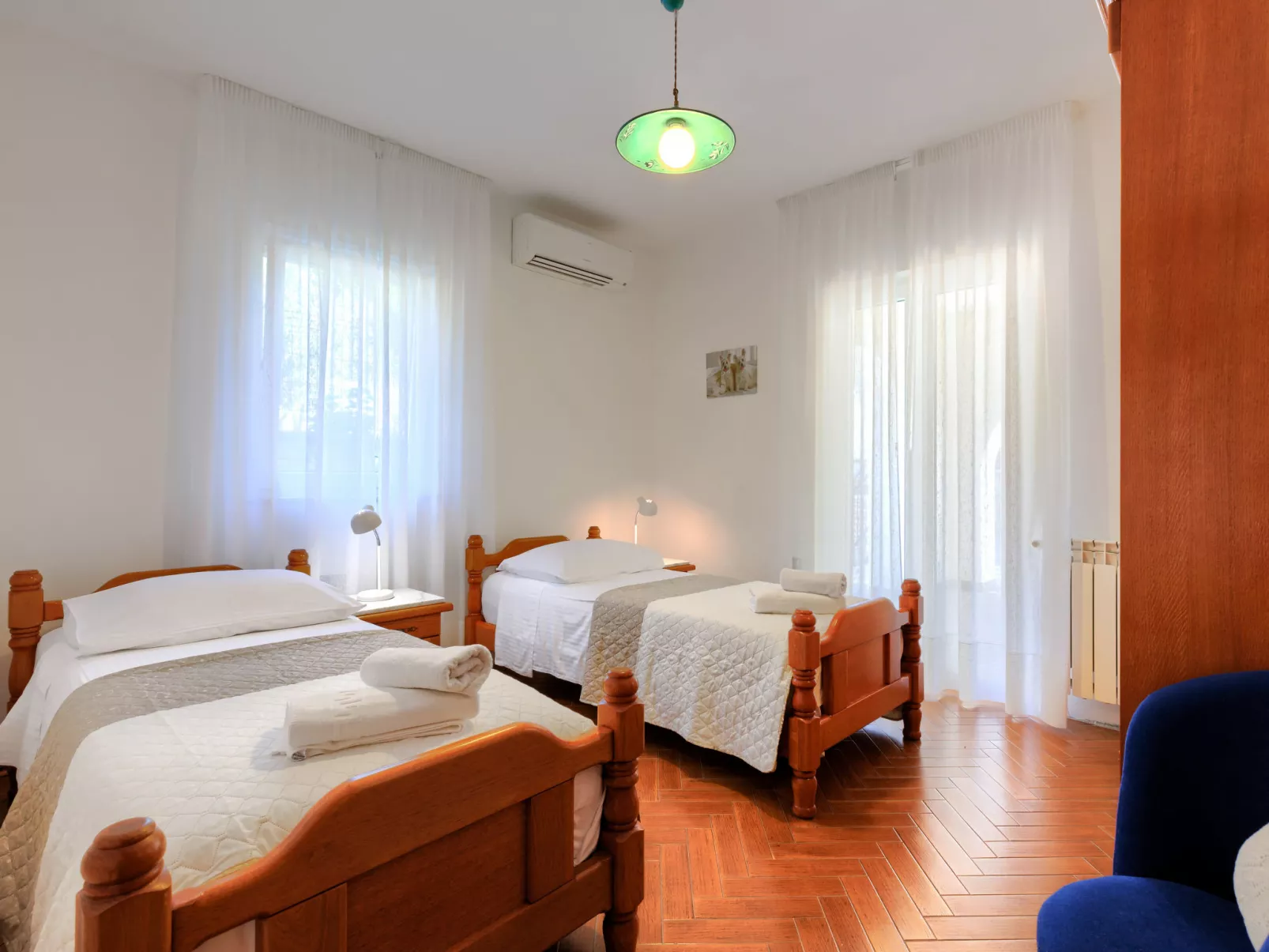 Villa Dina-Dedans
