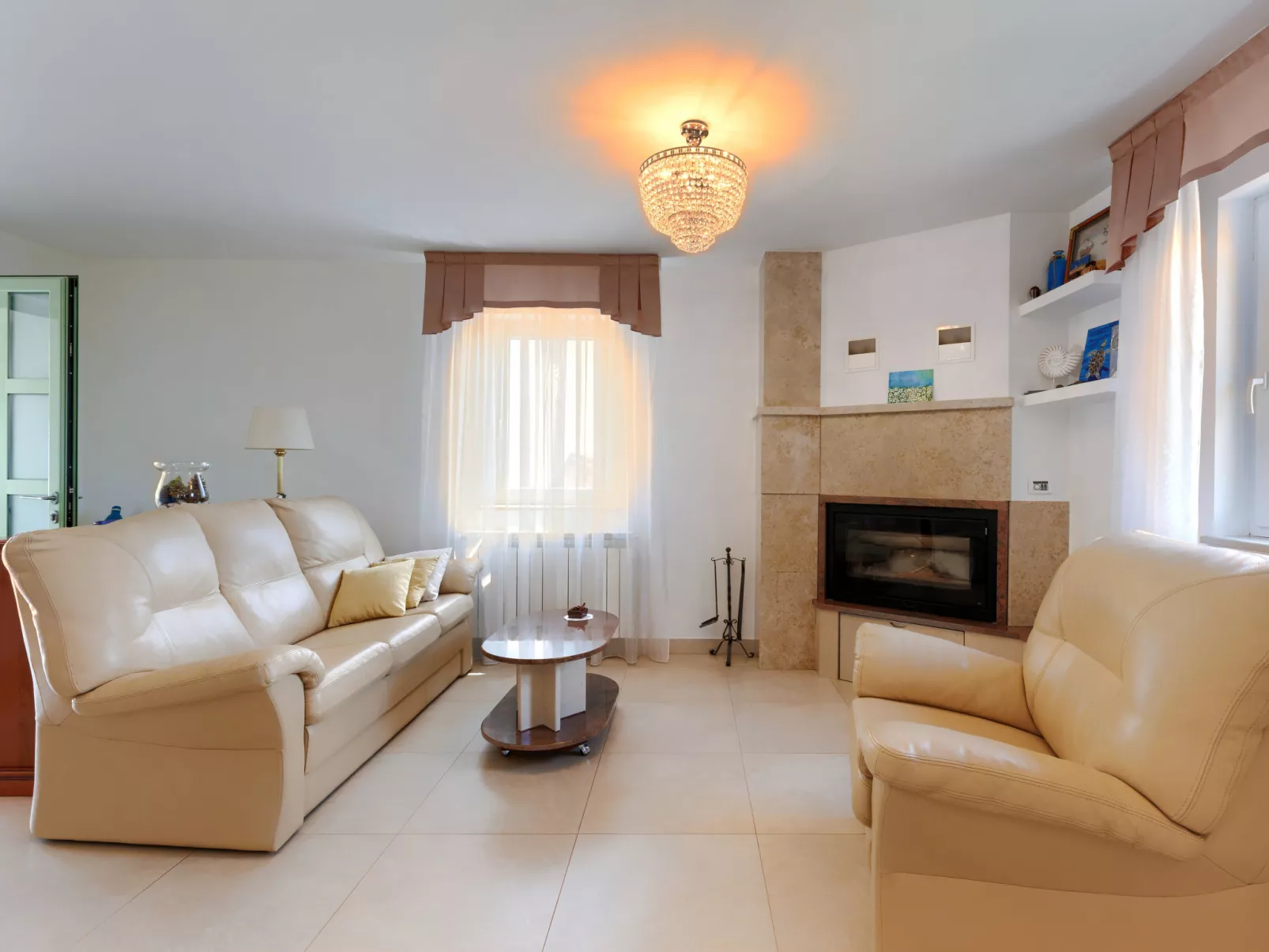 Villa Dina-Dedans