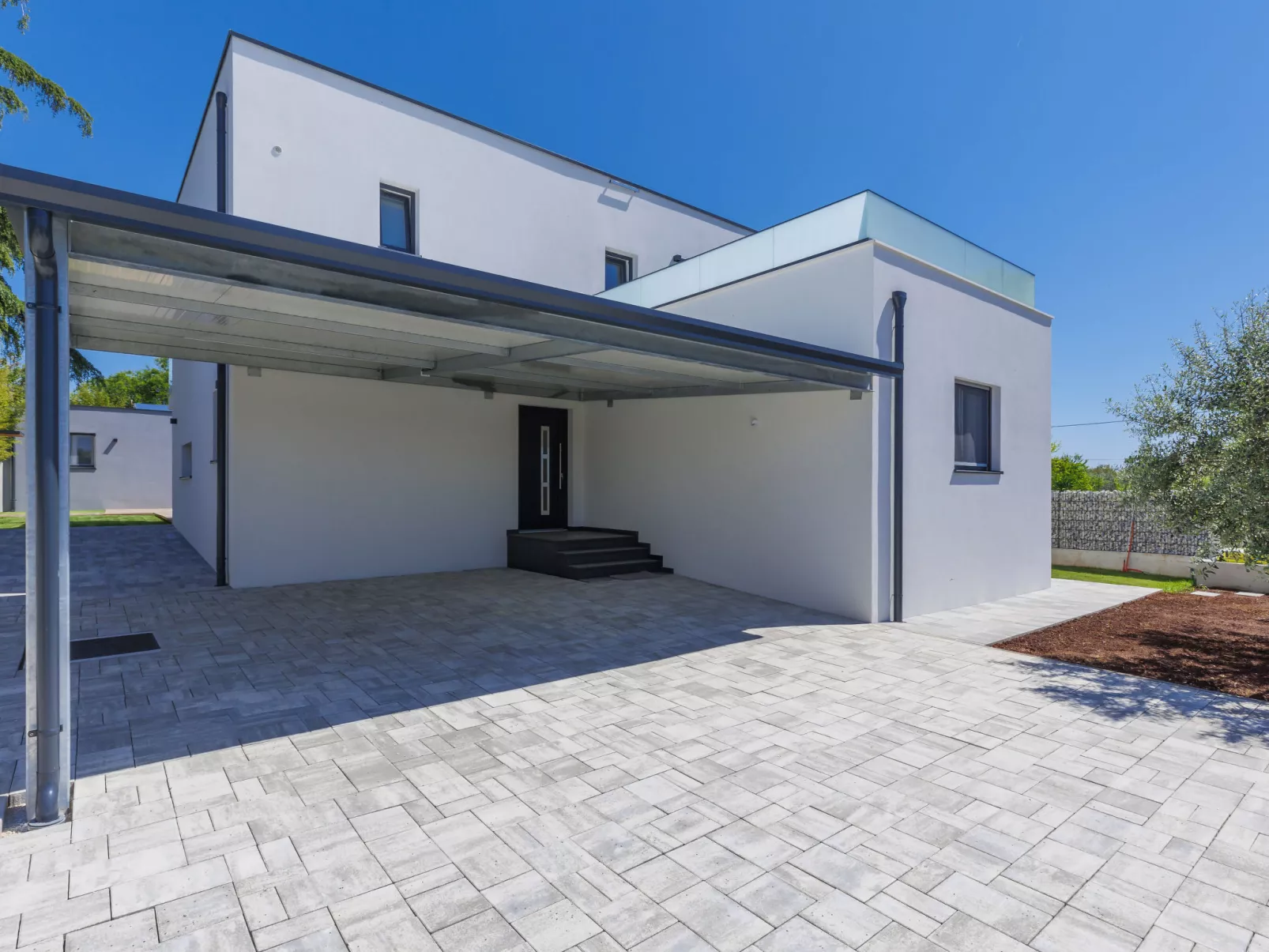 Villa Dora-Outside