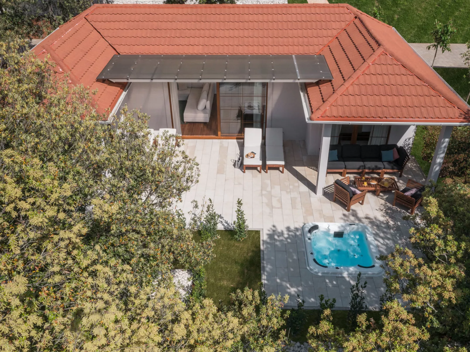 Luxury Bay Villa with private hot tub-Dehors