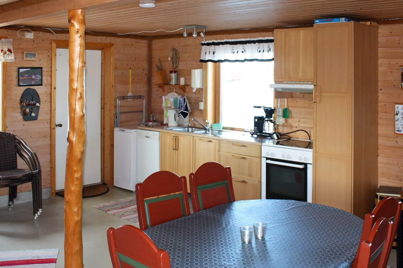 BEIAN BRYGGE 04415-Indoor