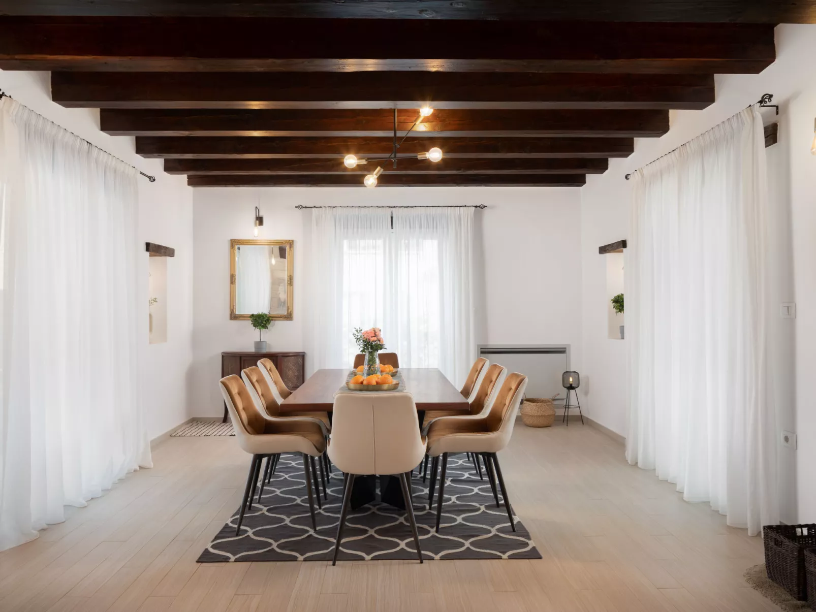 Villa Grando II-Inside