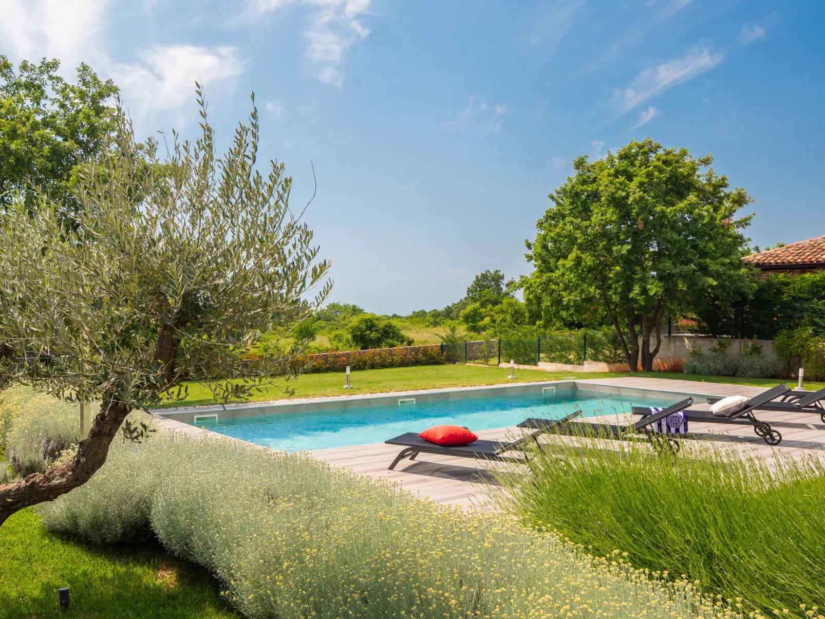 Villa Grando II-Outside