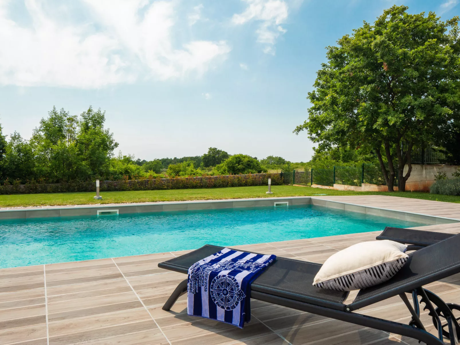 Villa Grando II-Outside