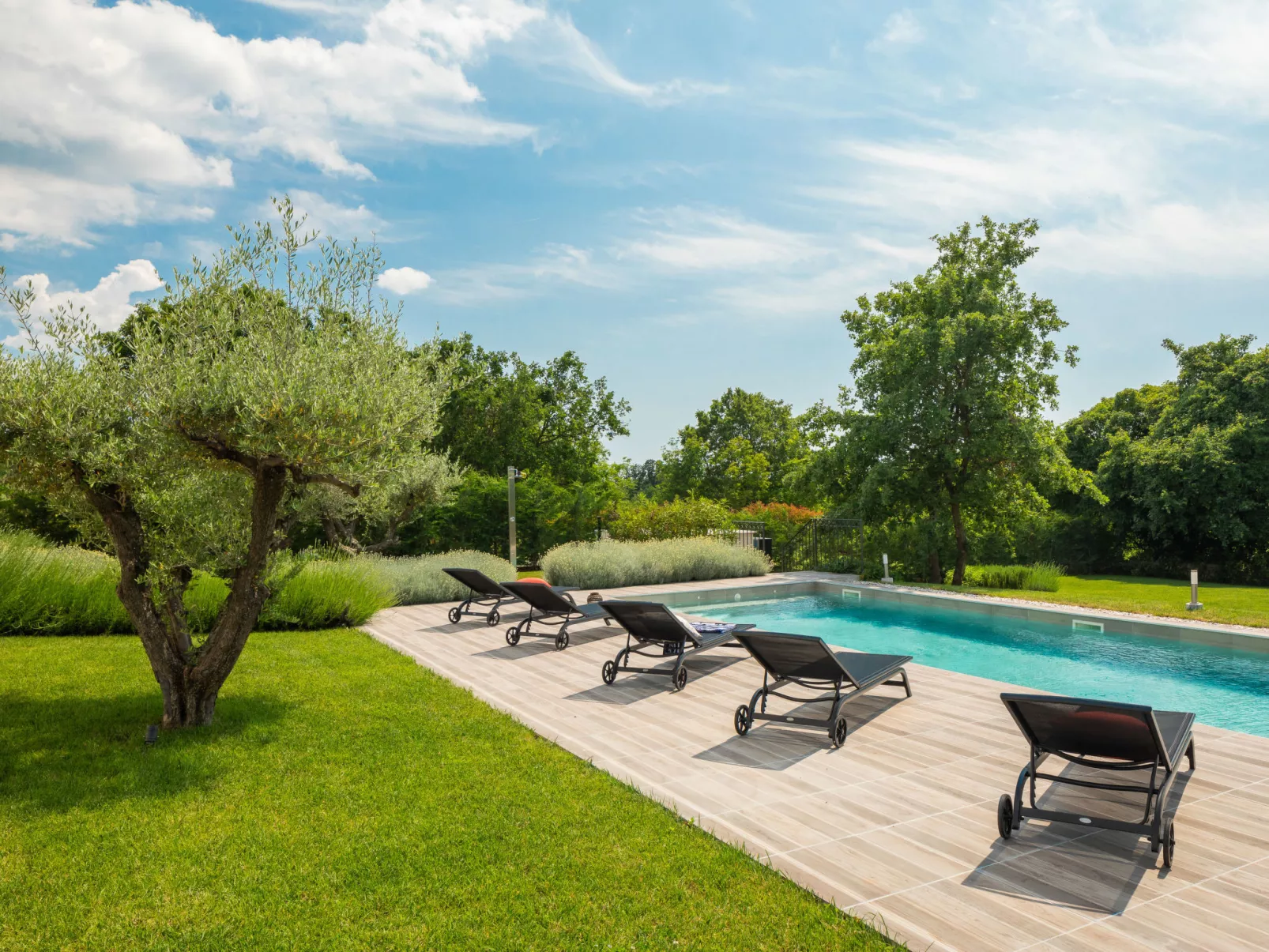 Villa Grando II-Outside