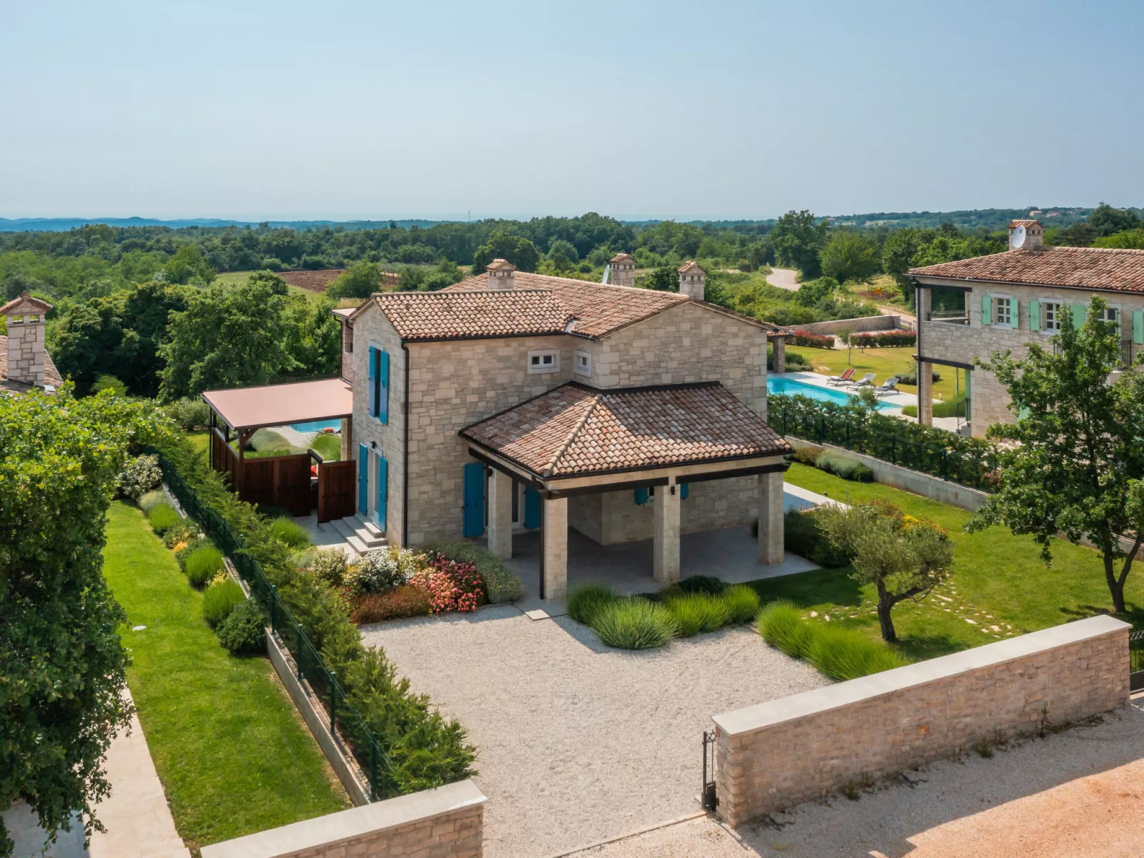 Villa Grando II-Outside