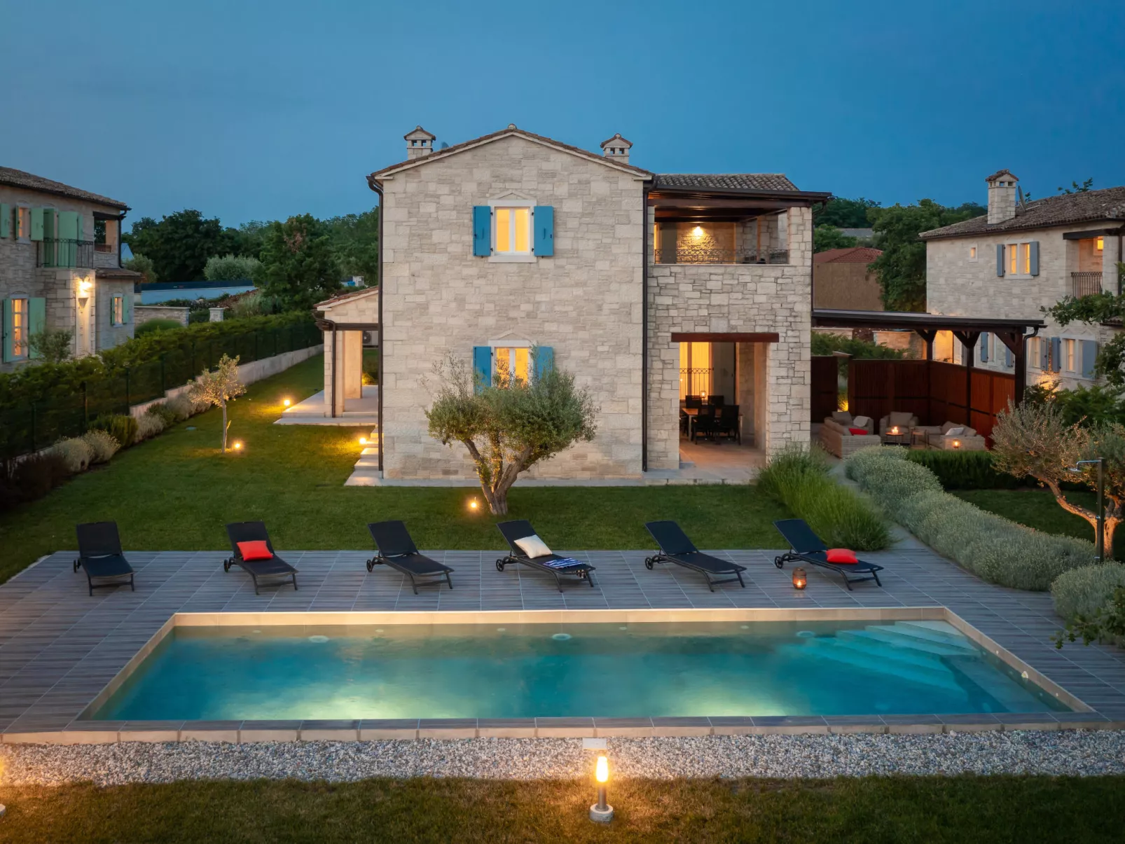 Villa Grando II-Outside