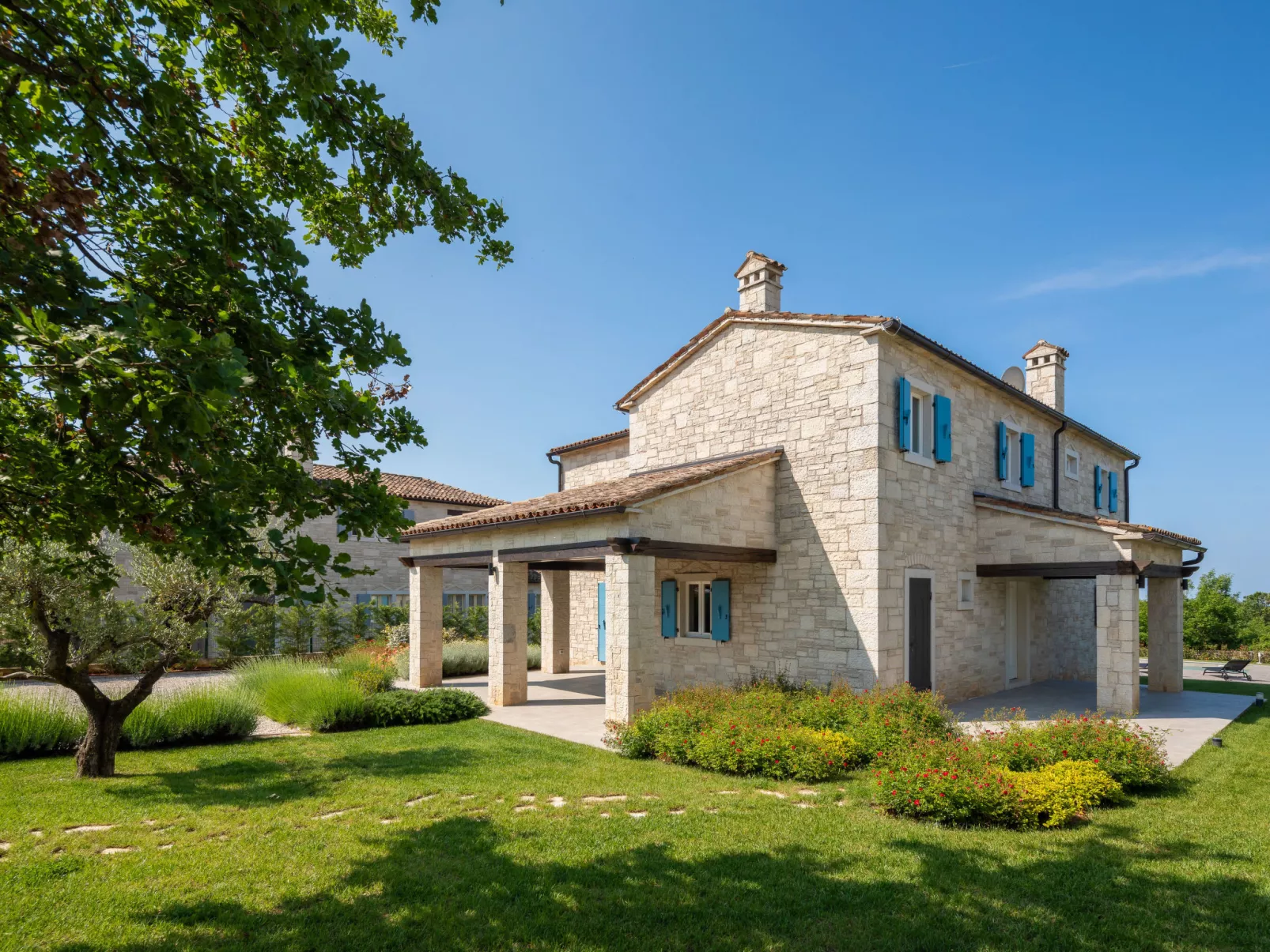 Villa Grando II-Outside