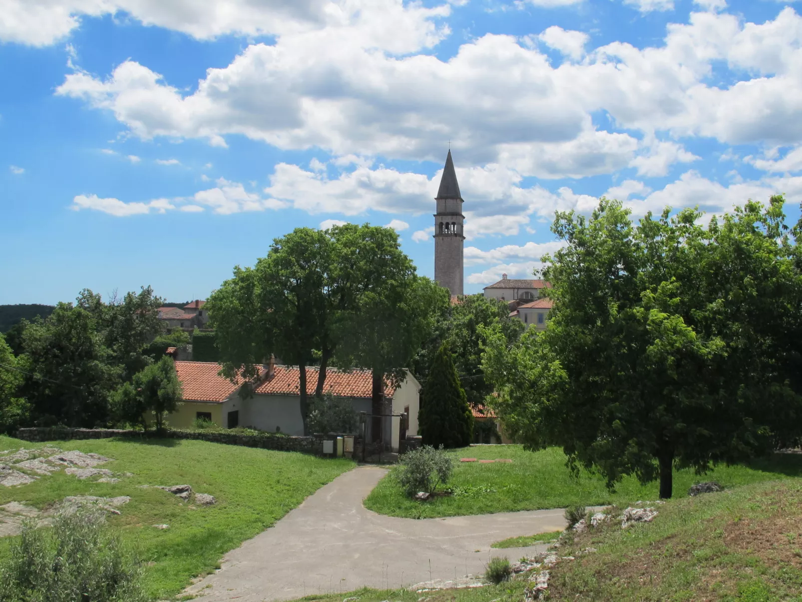 Larisa-Umgebung