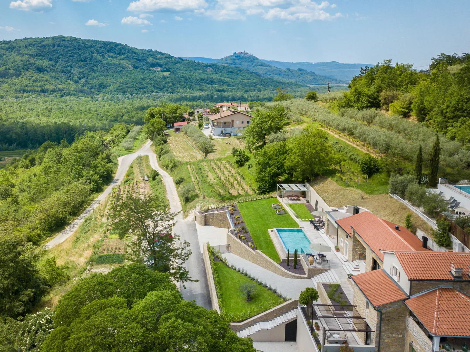 Panorama del Tartufo-Outside
