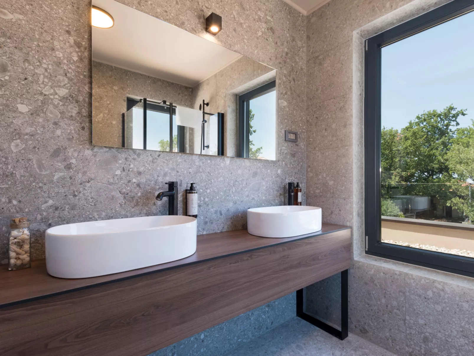 Villa Querchus-Inside