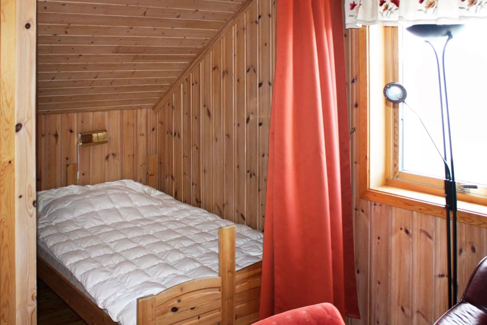 BEIAN BRYGGE 04415-Indoor