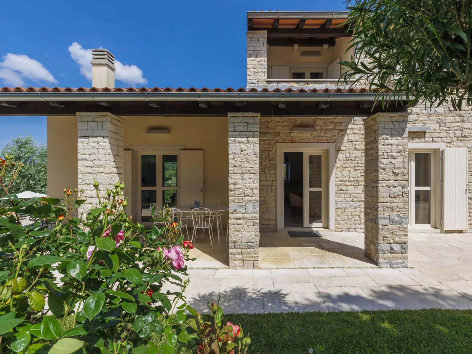 Villa Anita-Outside