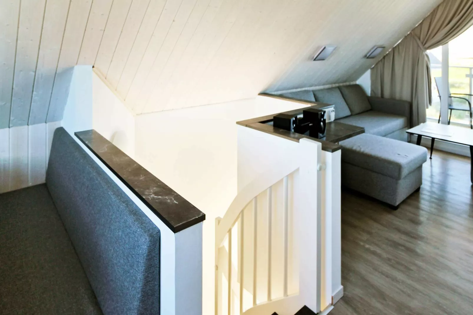 MERKUR 35+33 S DHH 2.+3.RH.-Intérieur