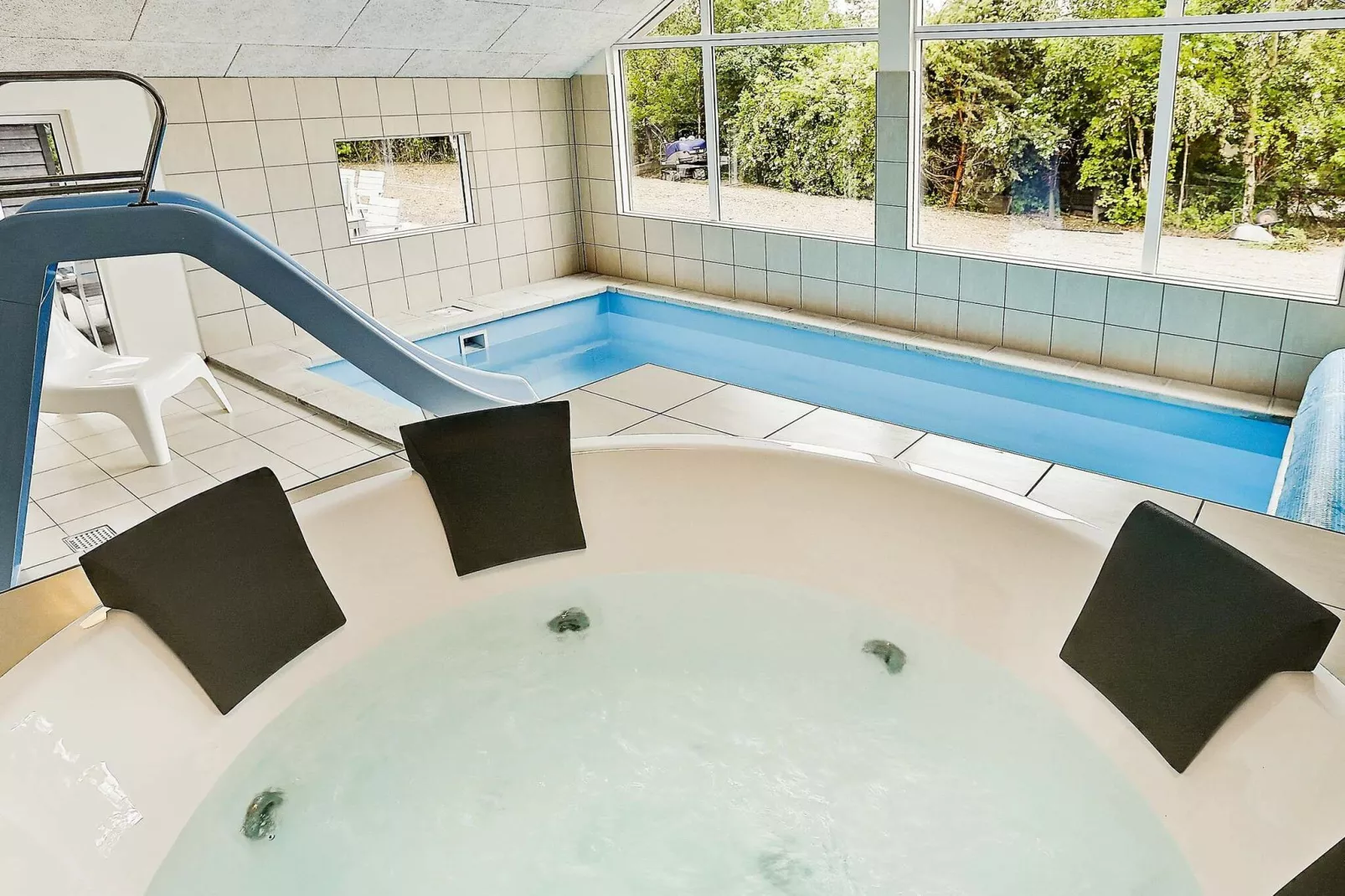 14 person holiday home in Tisvildeleje-Spa