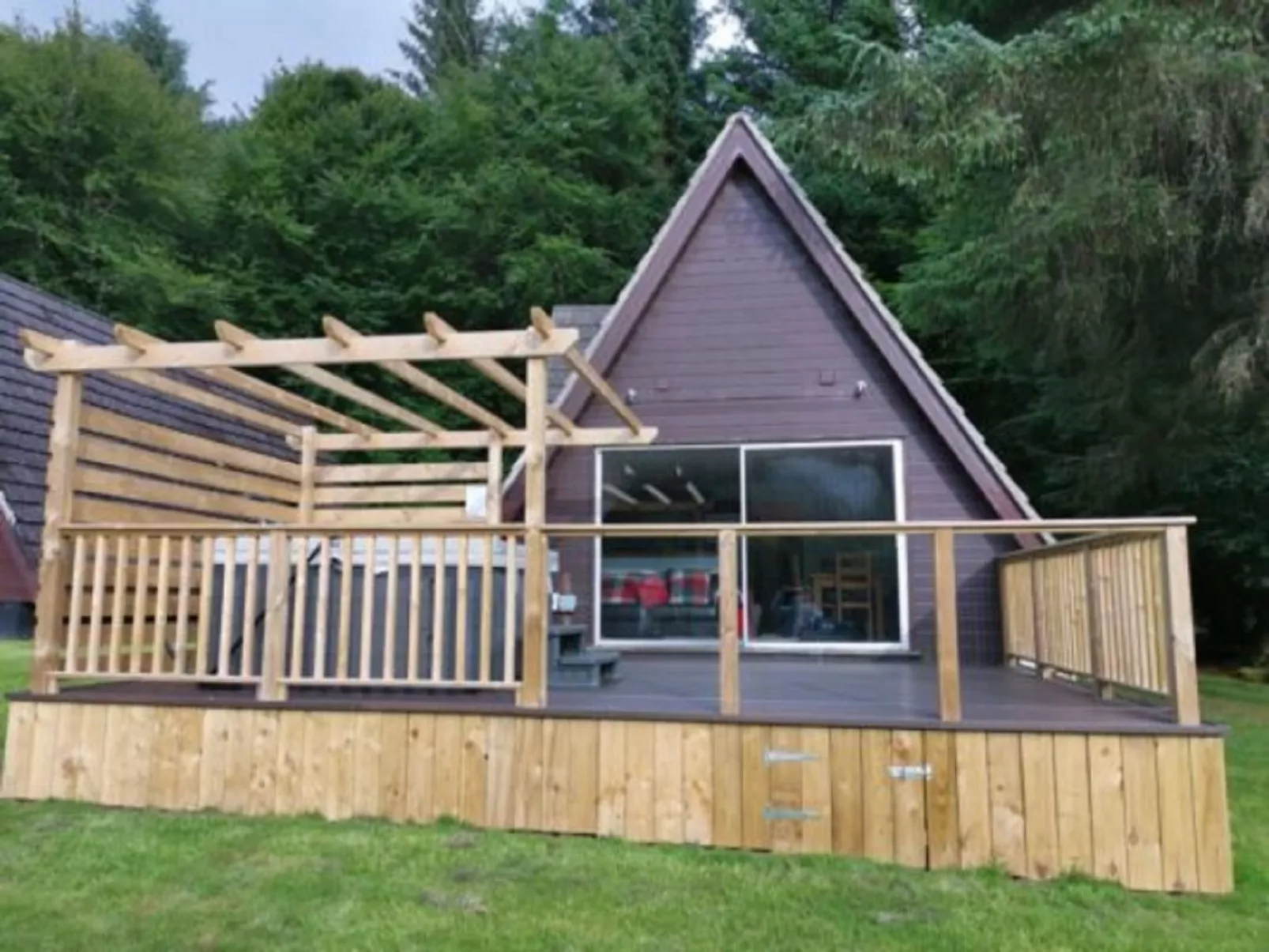 Lodge 26-Outside