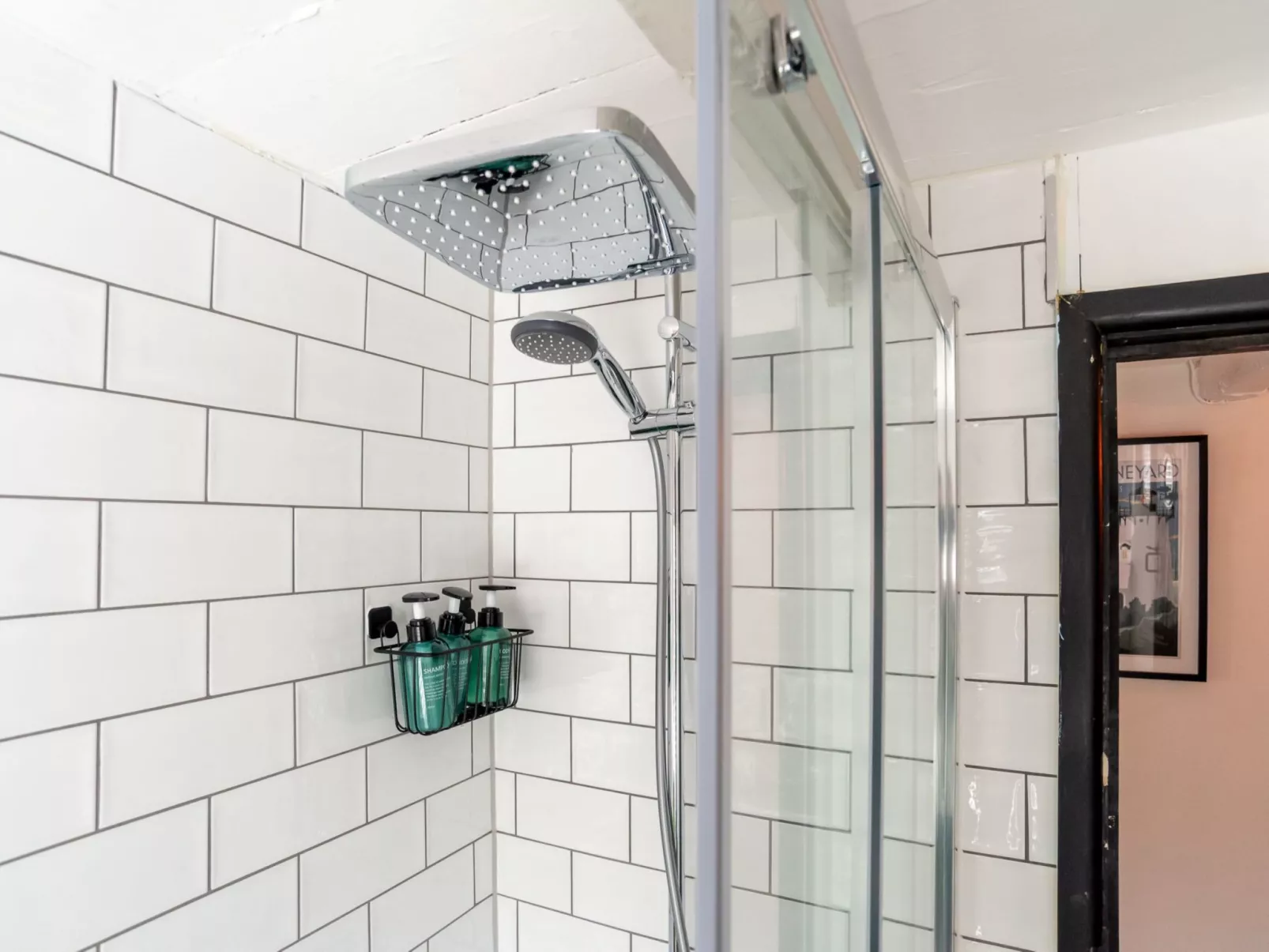 Issey Cottage-Inside