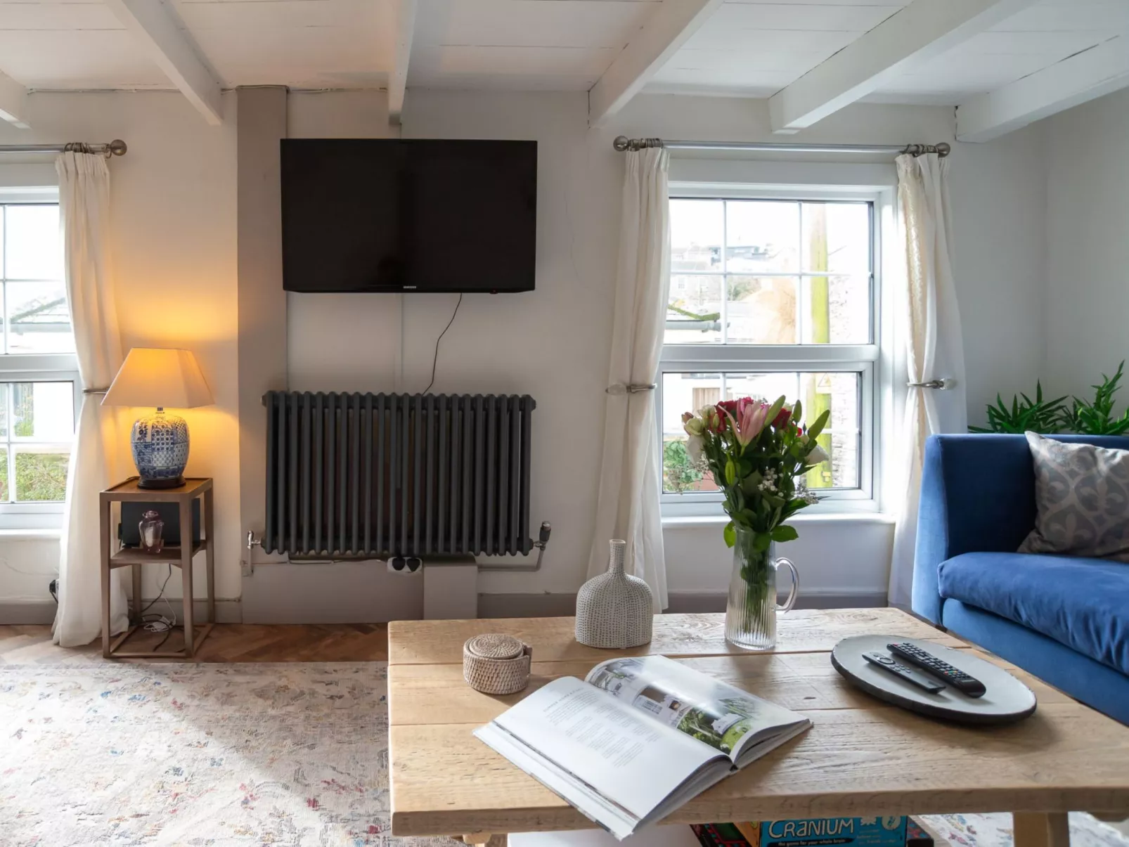 Issey Cottage-Inside