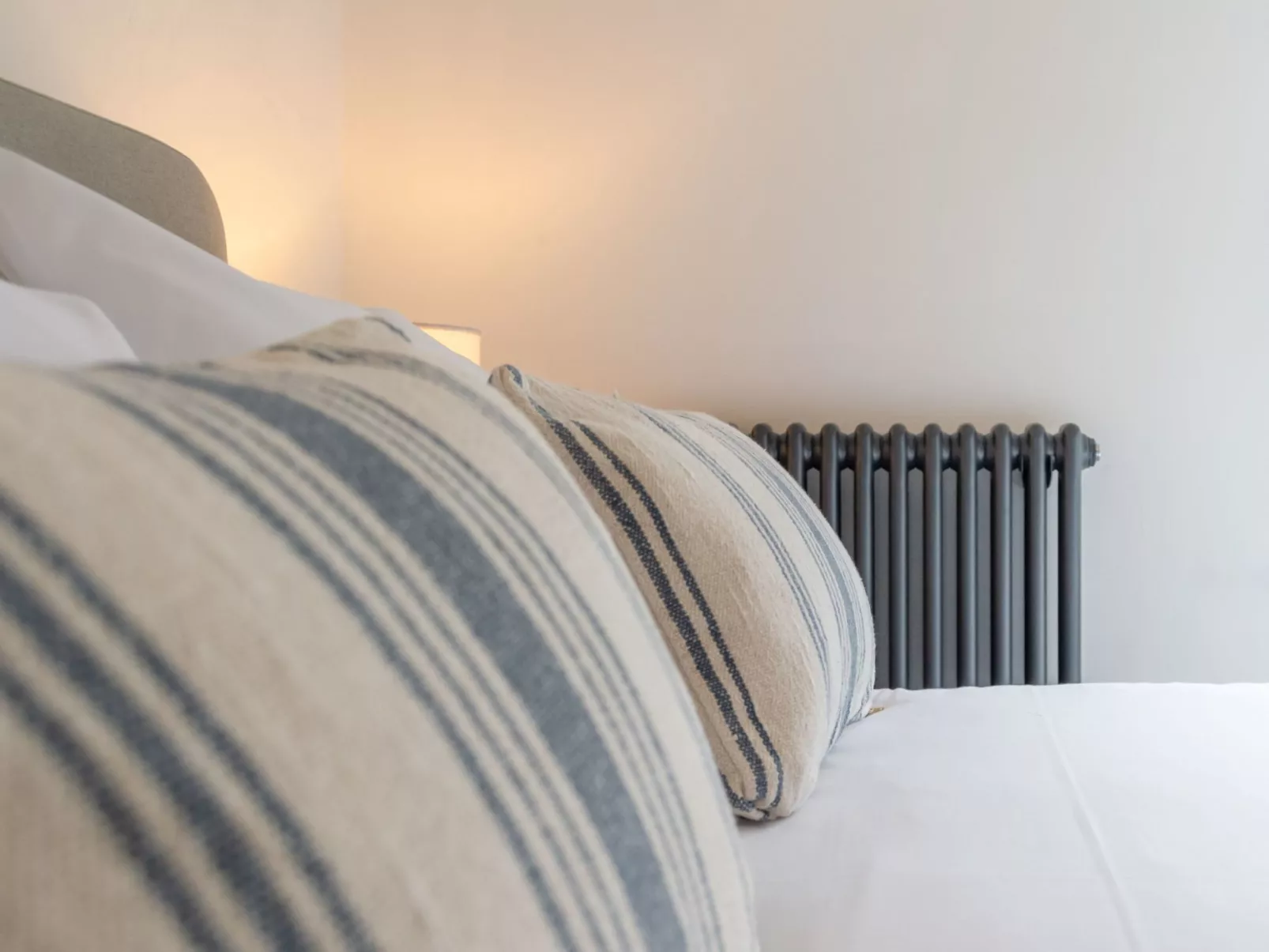 Issey Cottage-Inside