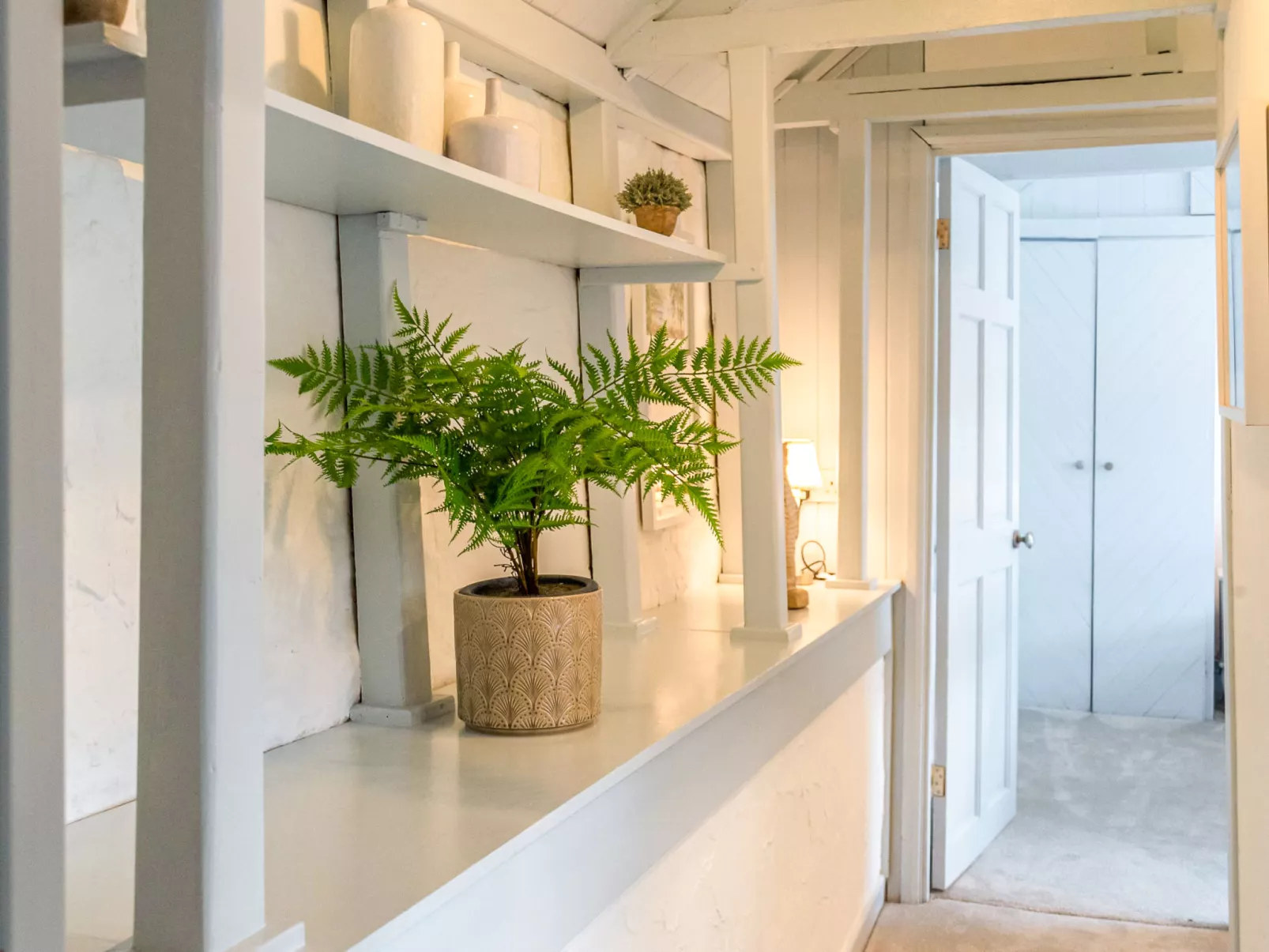 Issey Cottage-Inside