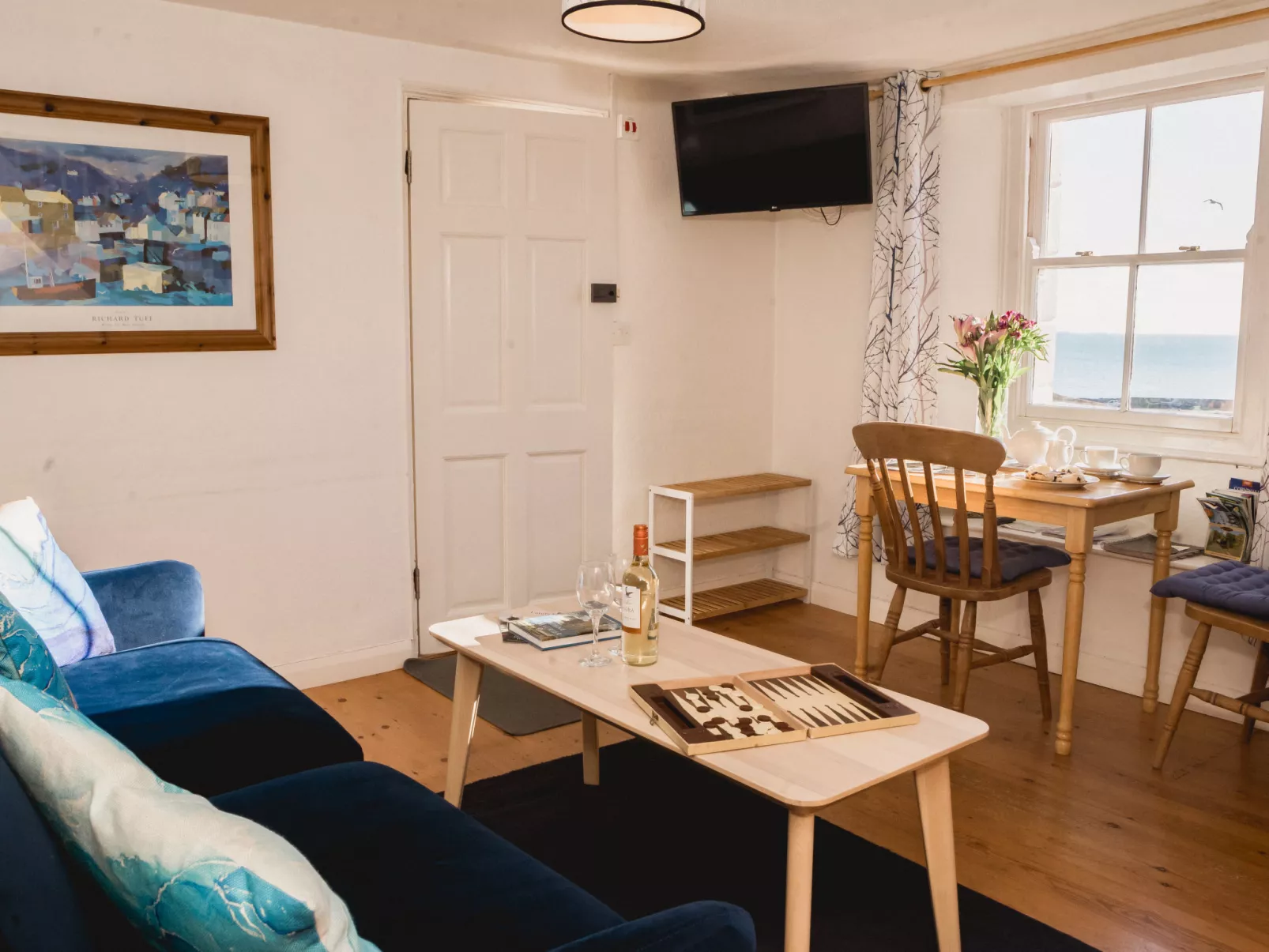 Cliff Cottage-Inside