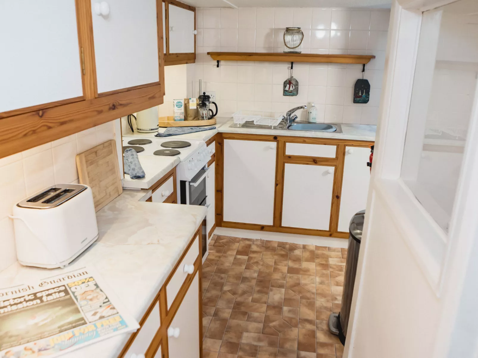 Cliff Cottage-Inside