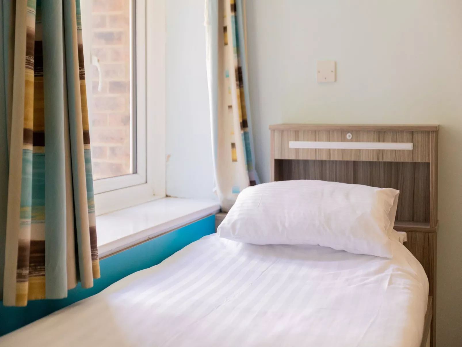 University Campus Park Wood-Drinnen