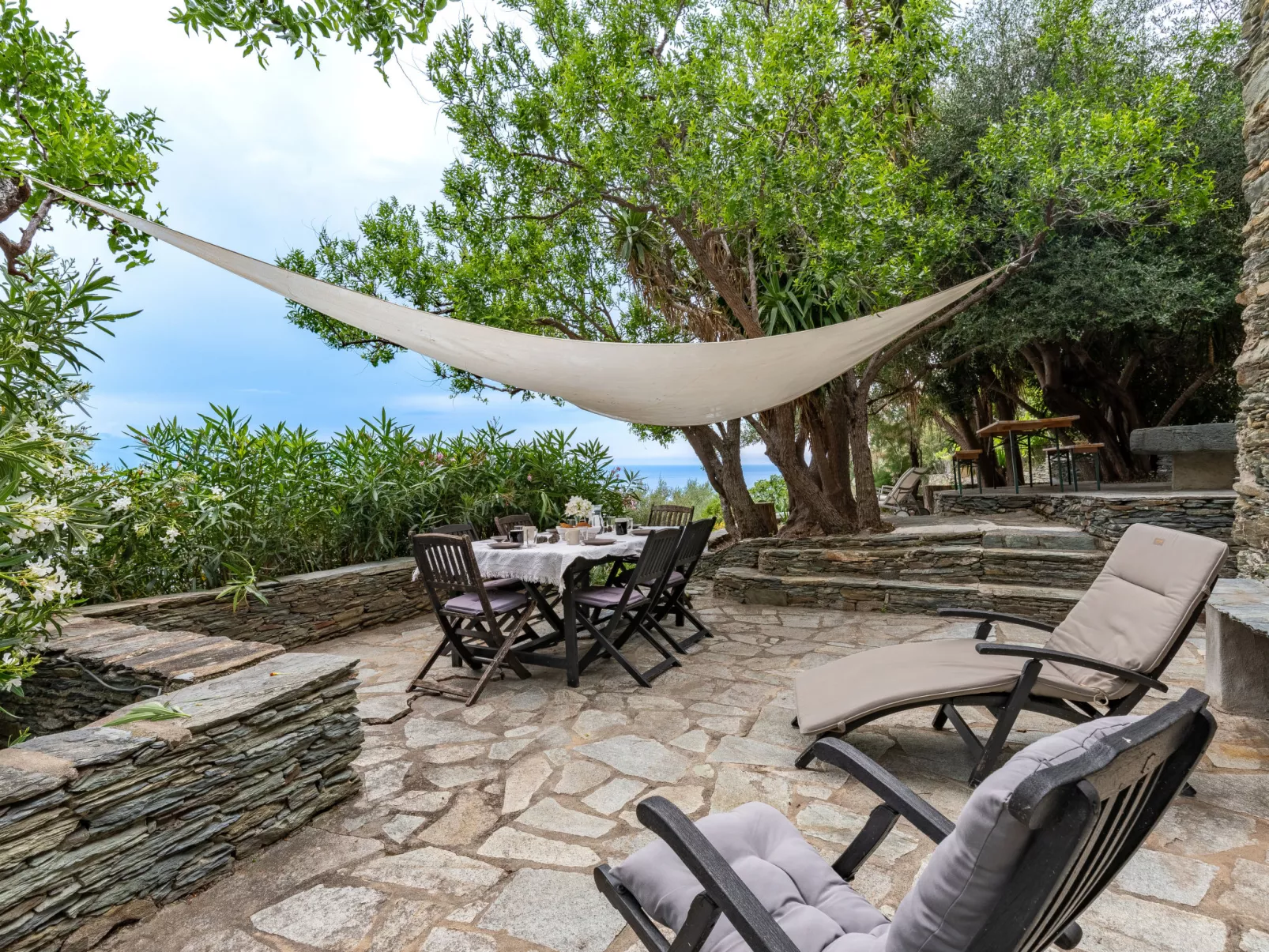 Casa Nonza-Outside