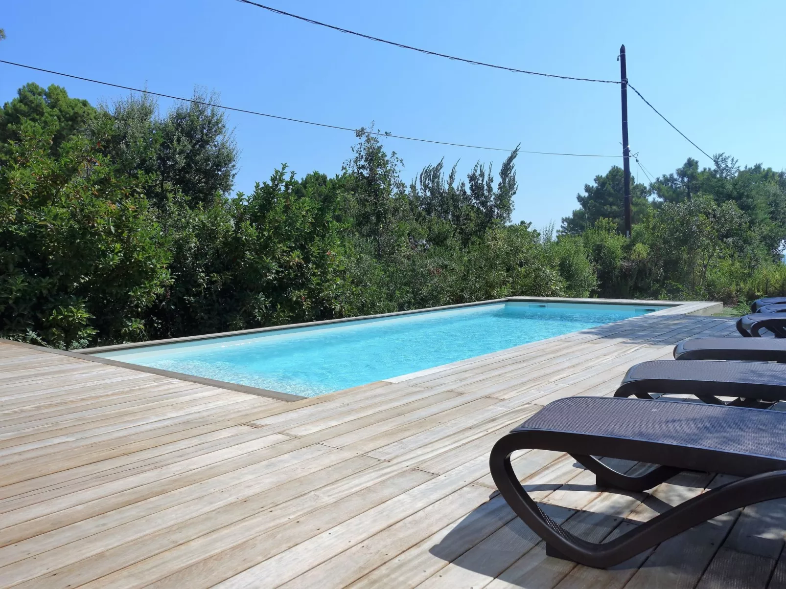 Villa Kalliste-Outside