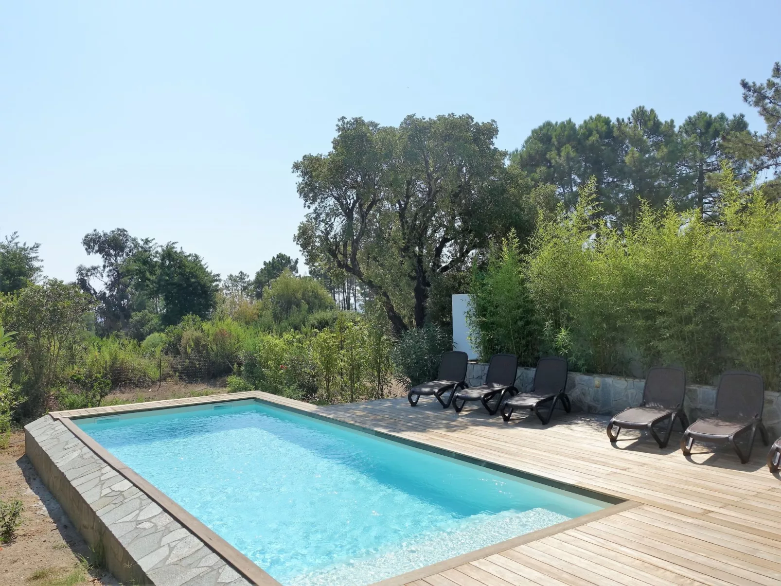 Villa Kalliste-Outside