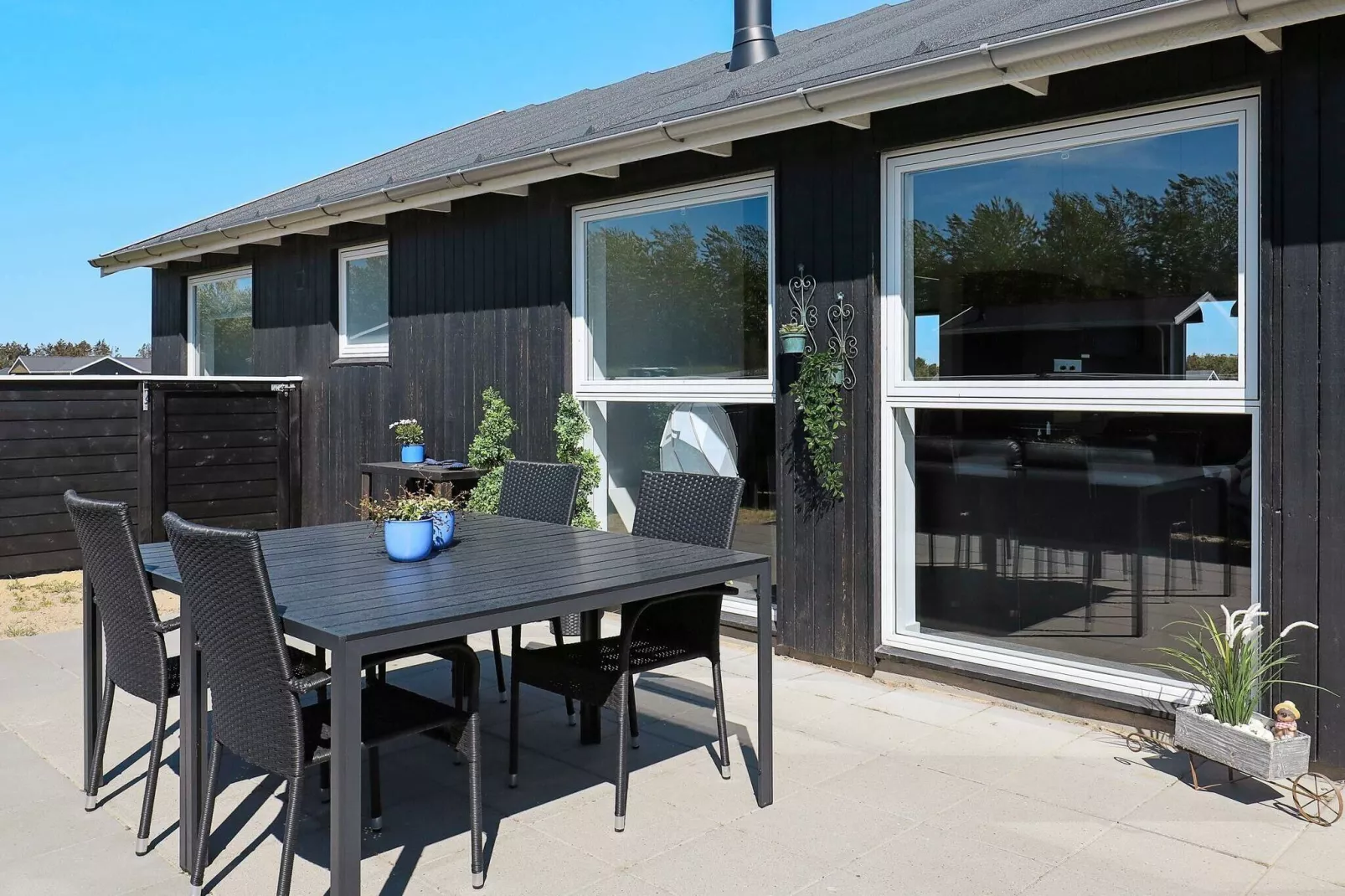 6 person holiday home in Løkken