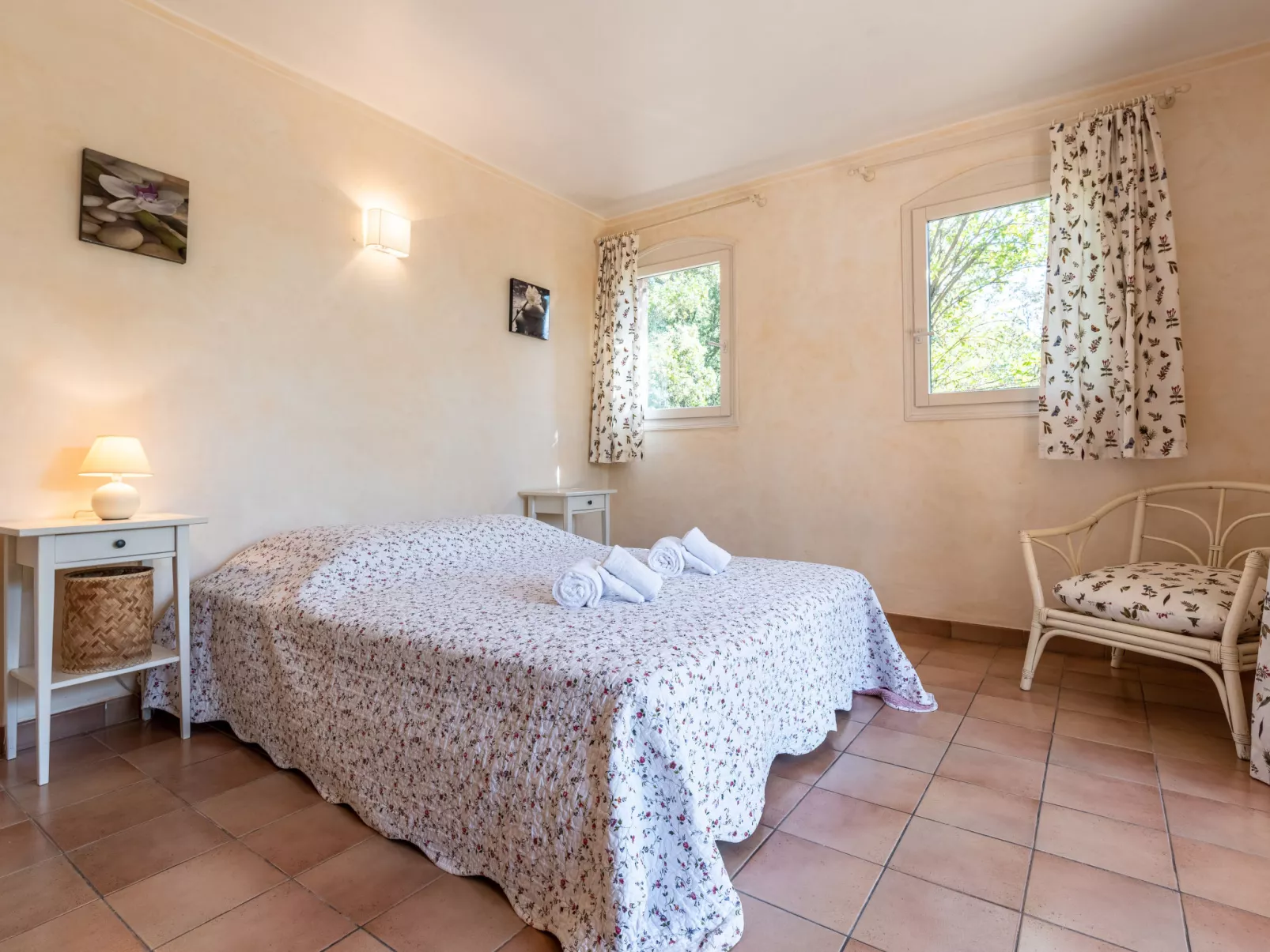 Villa Di Fiori-Inside